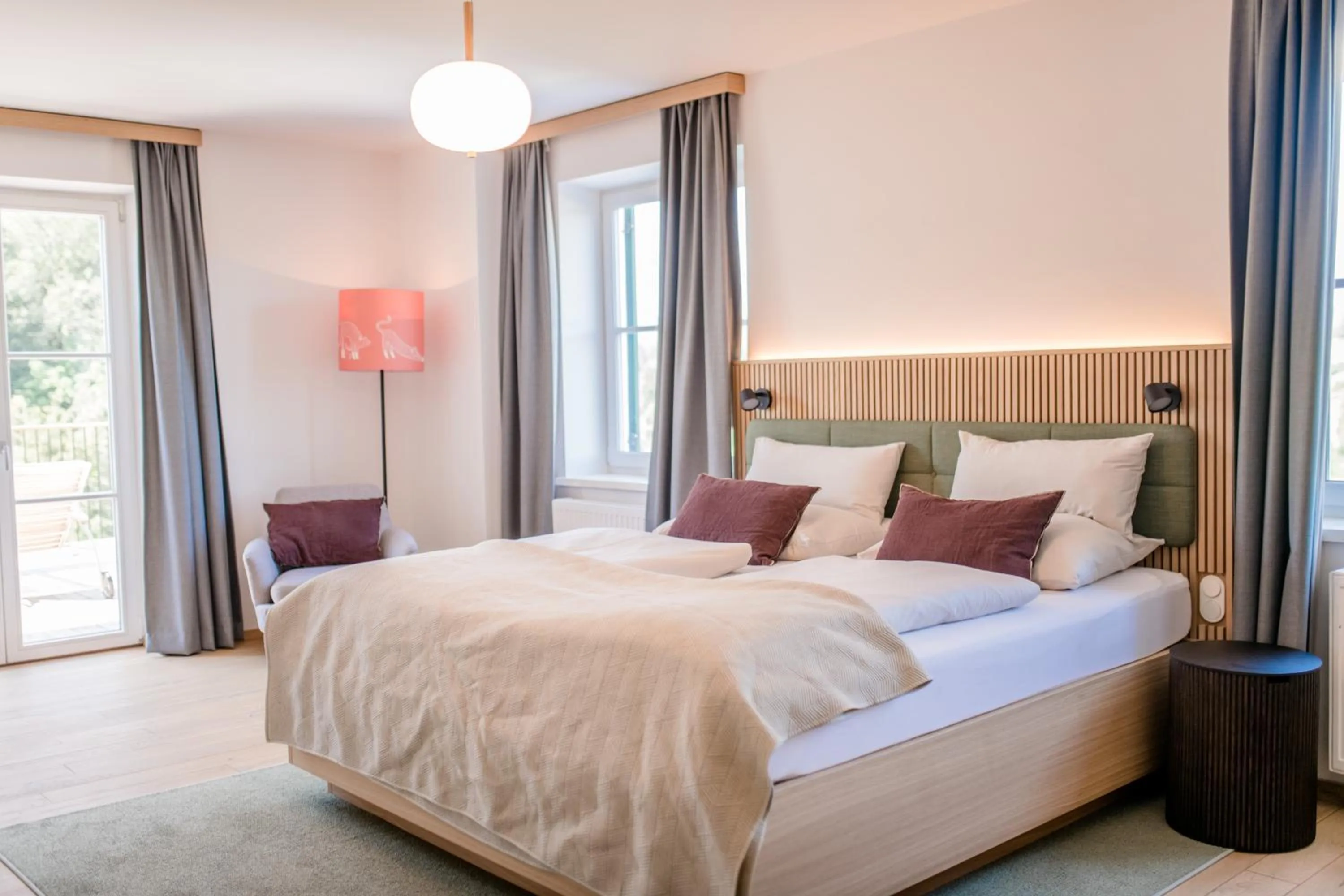 Photo of the whole room, Bed in Landgut am Pößnitzberg