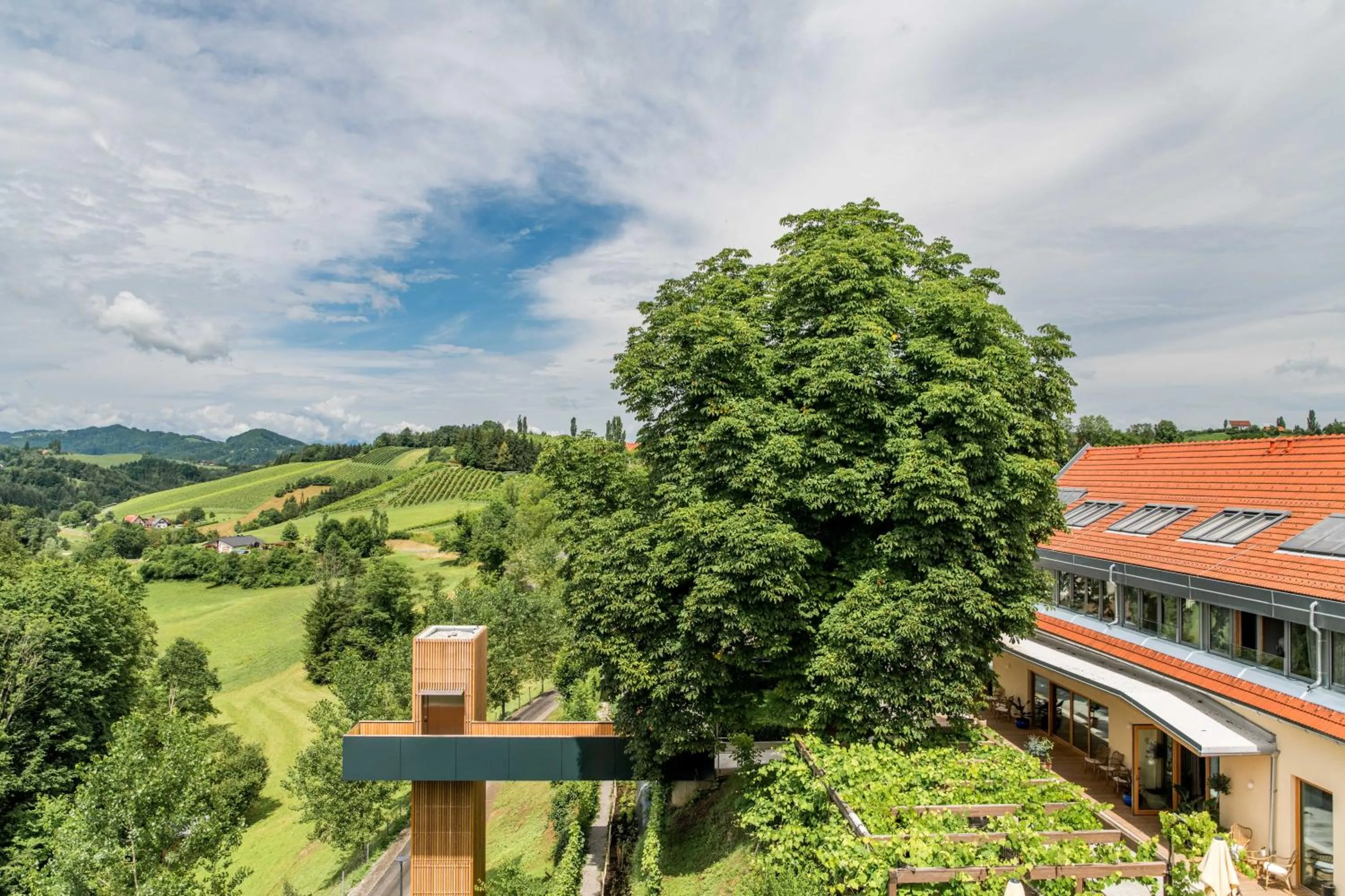 Property building in Landgut am Pößnitzberg