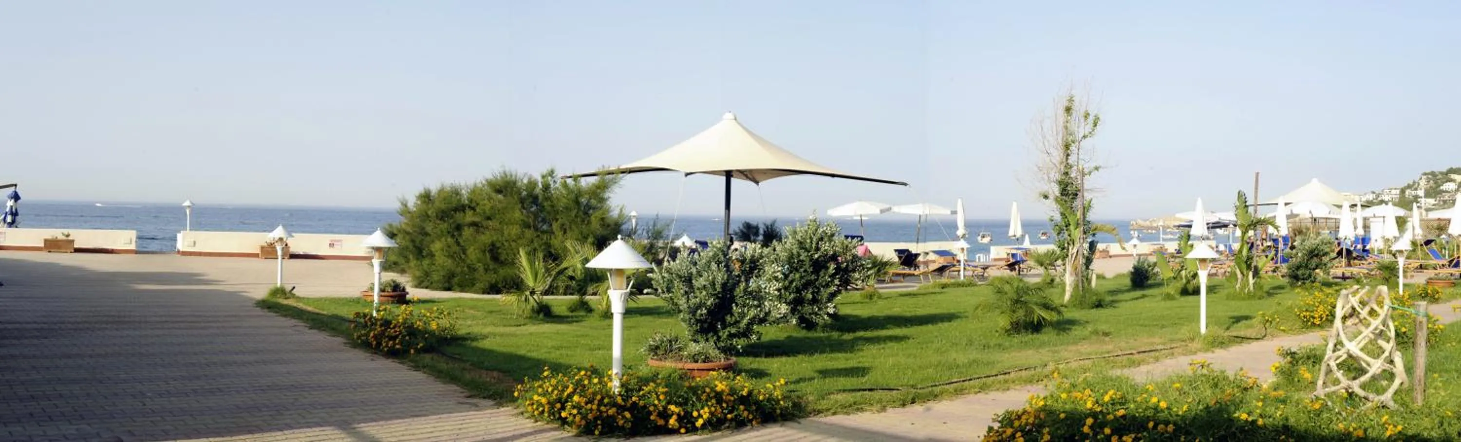 Garden in La Marsa Vacances