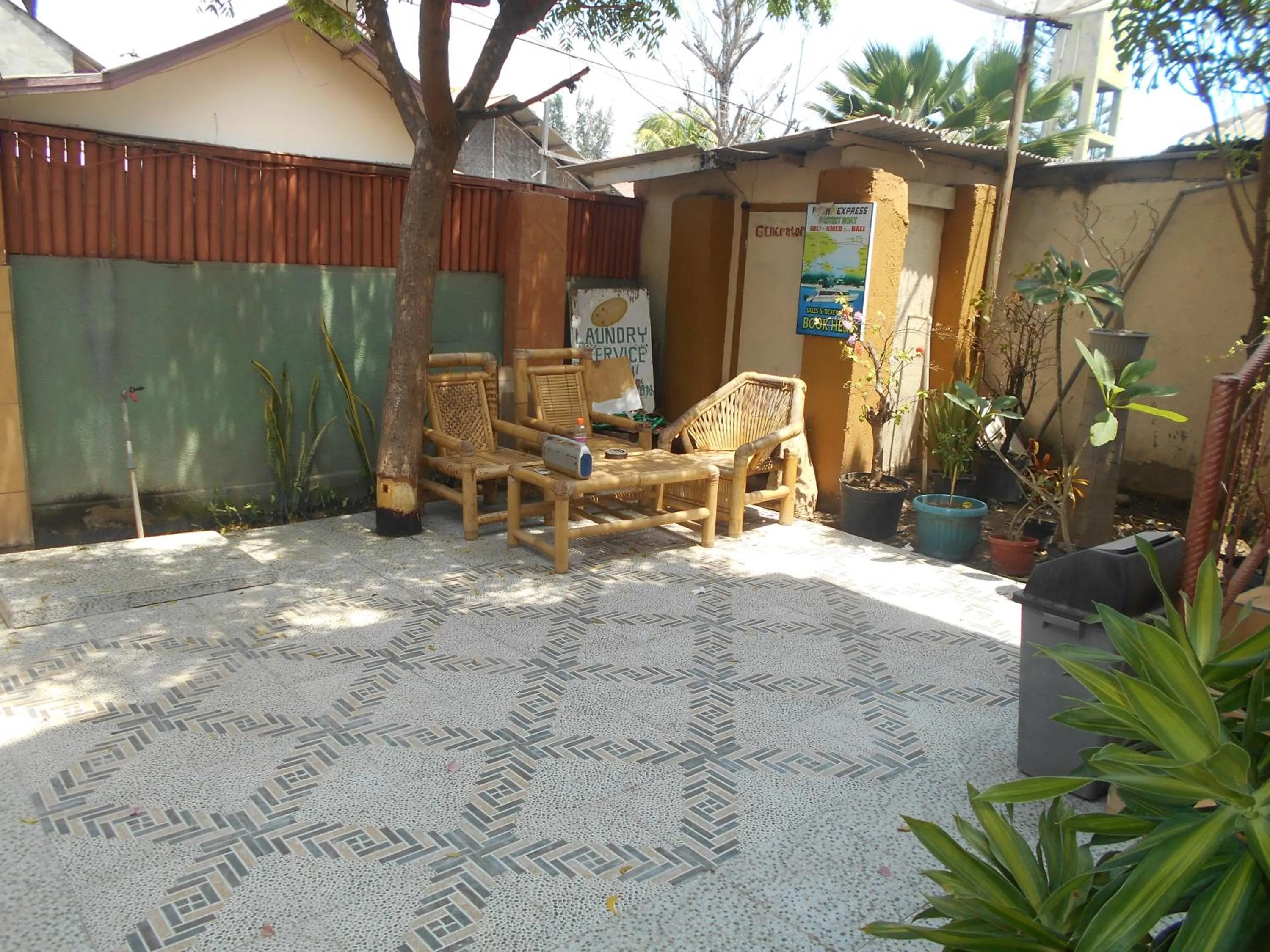 Street view in Pondok Sunrise 2