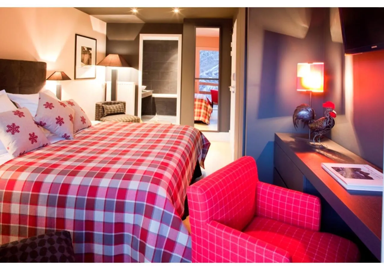Bedroom in Hôtel & Spa L'Alta Peyra