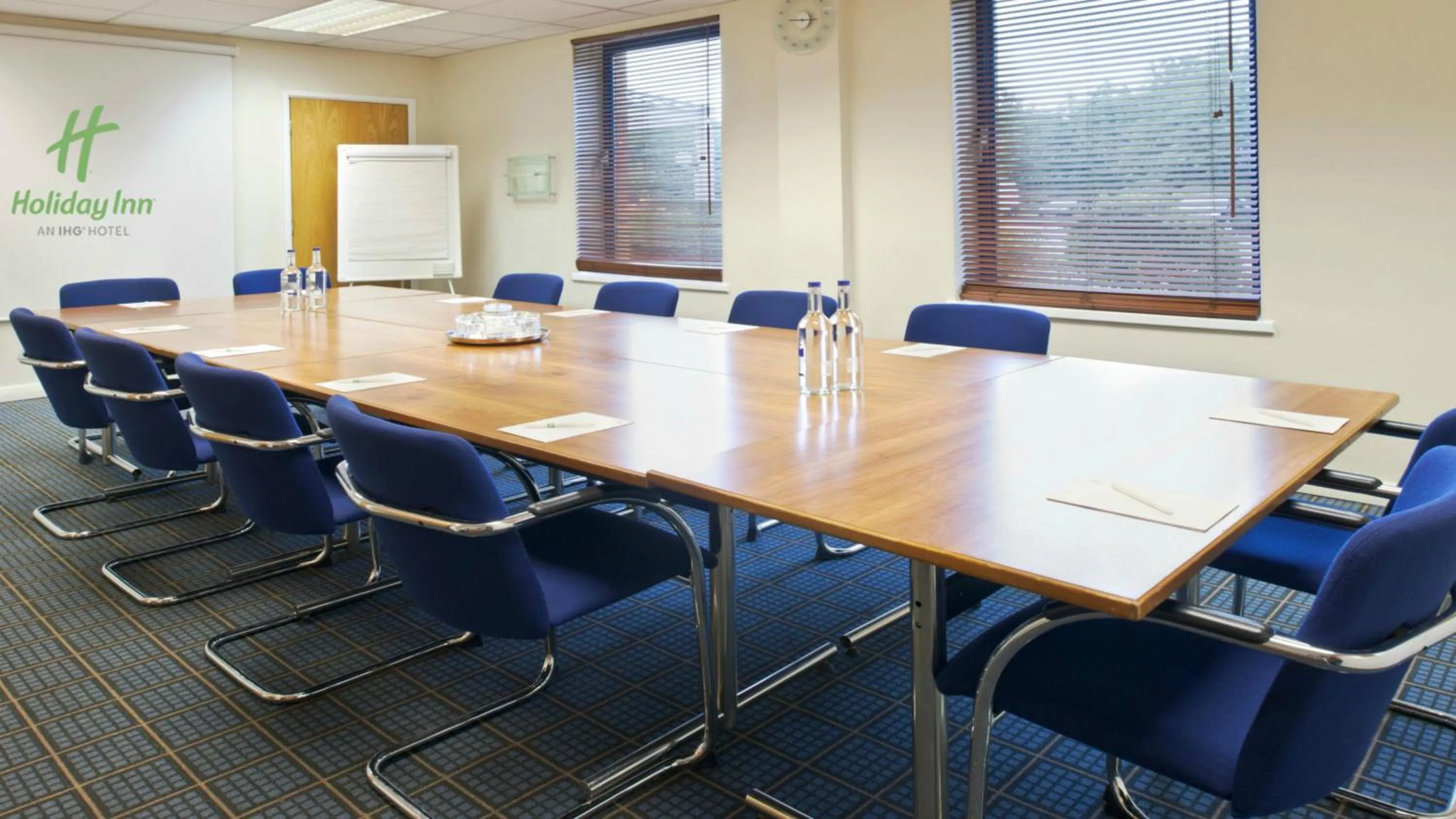 Meeting/conference room in Holiday Inn Warrington by IHG