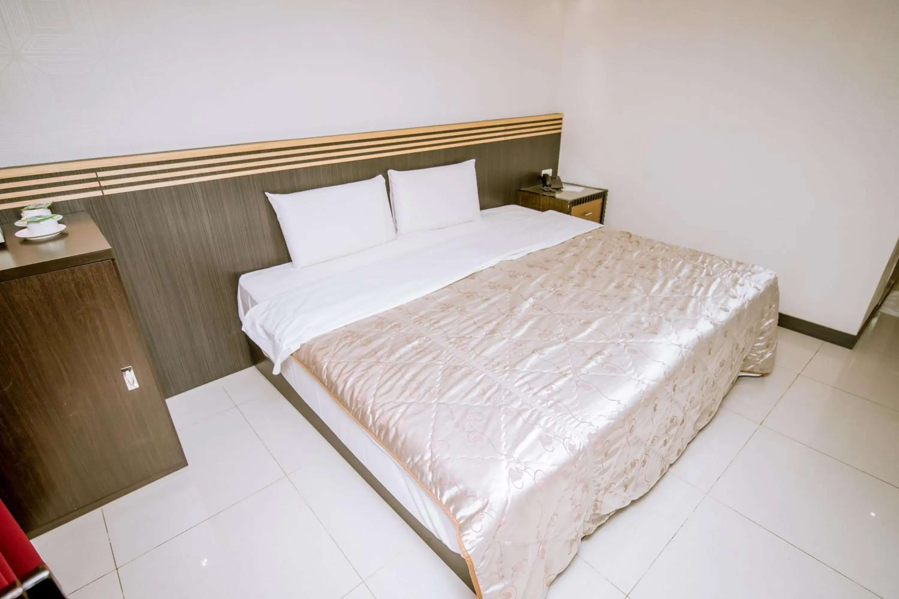 Photo of the whole room, Bed in Guide Hotel Taoyuan Fuxing Photo of the whole room, Bed in Guide Hotel Taoyuan Fuxing