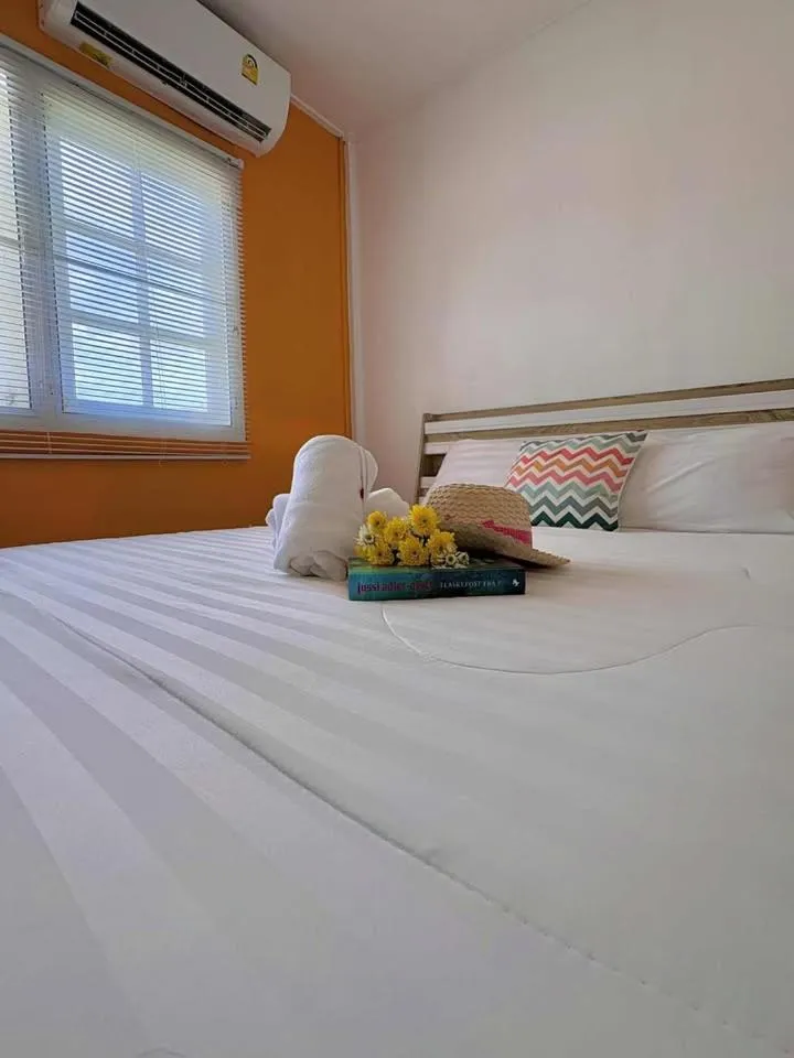 Bed in Karoon Sea View Lodge