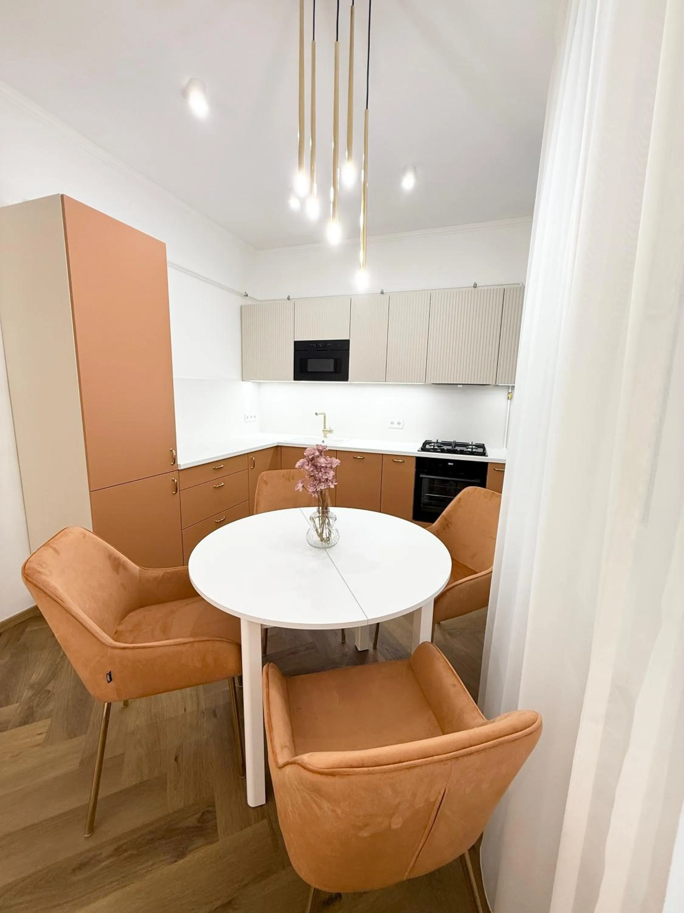 Kitchen or kitchenette in Mirage Medic Hotel