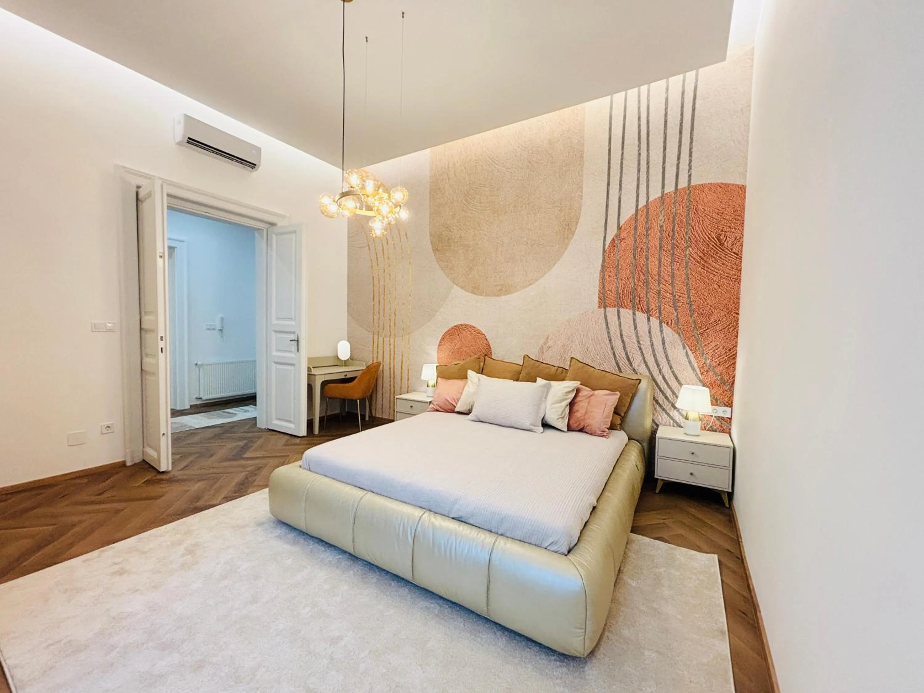 Bed in Mirage Medic Hotel