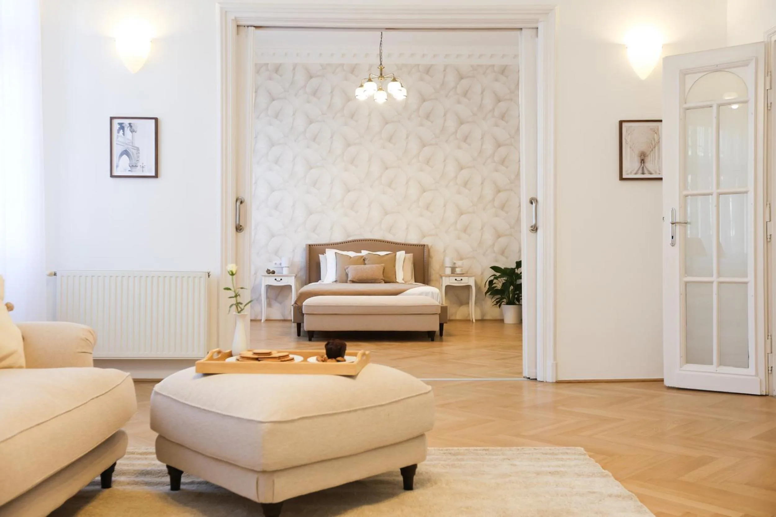 Living room, Bed in Mirage Medic Hotel