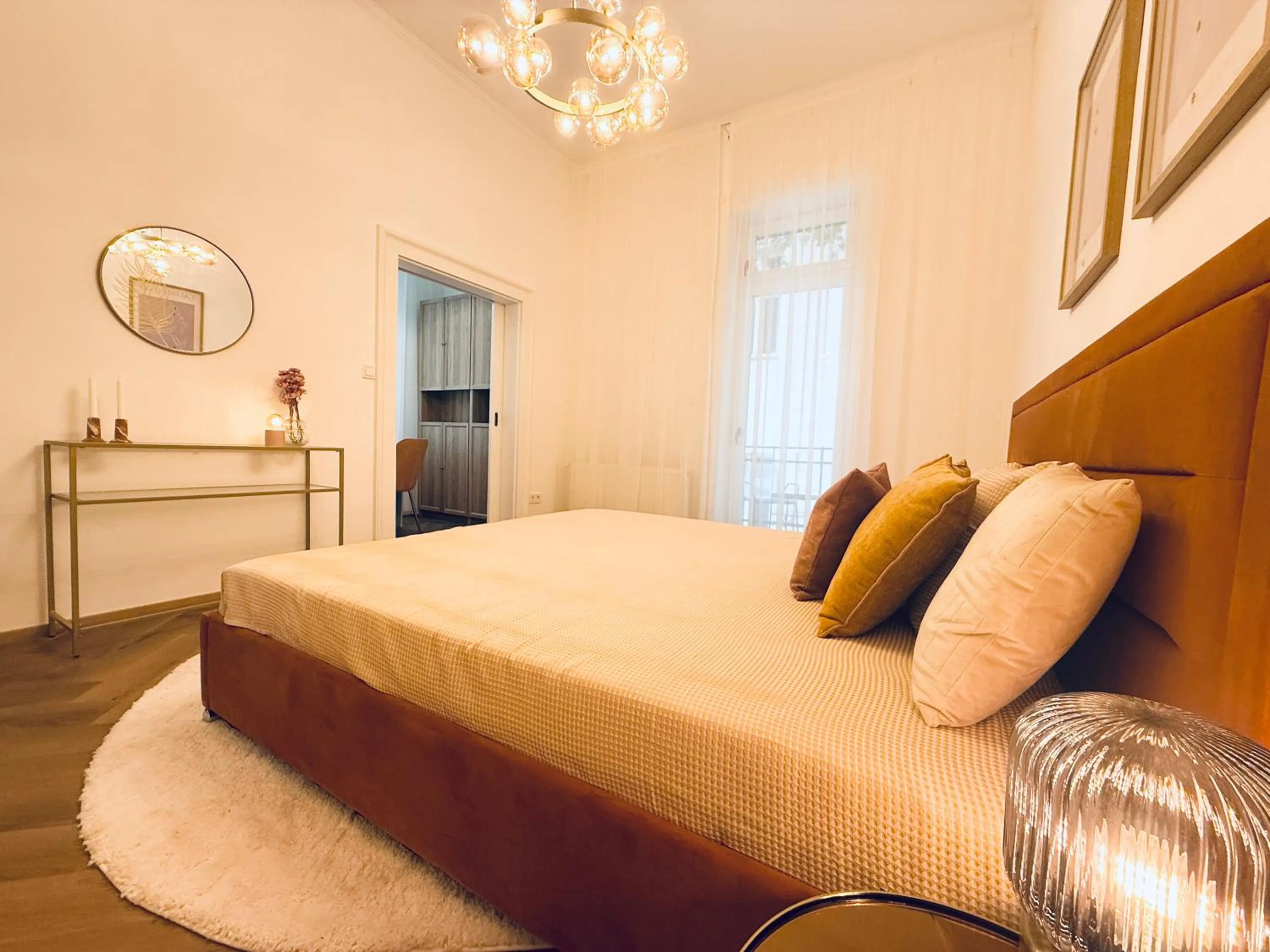 Bed in Mirage Medic Hotel