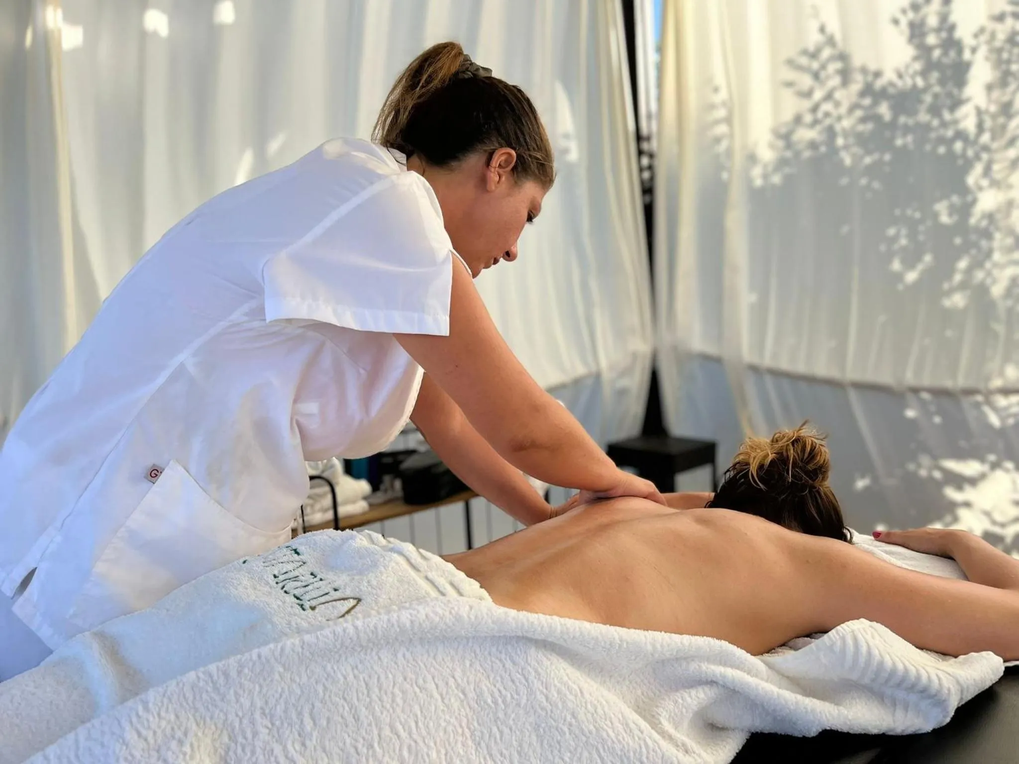 Massage in Agriturismo Alonì Costarella Masseria