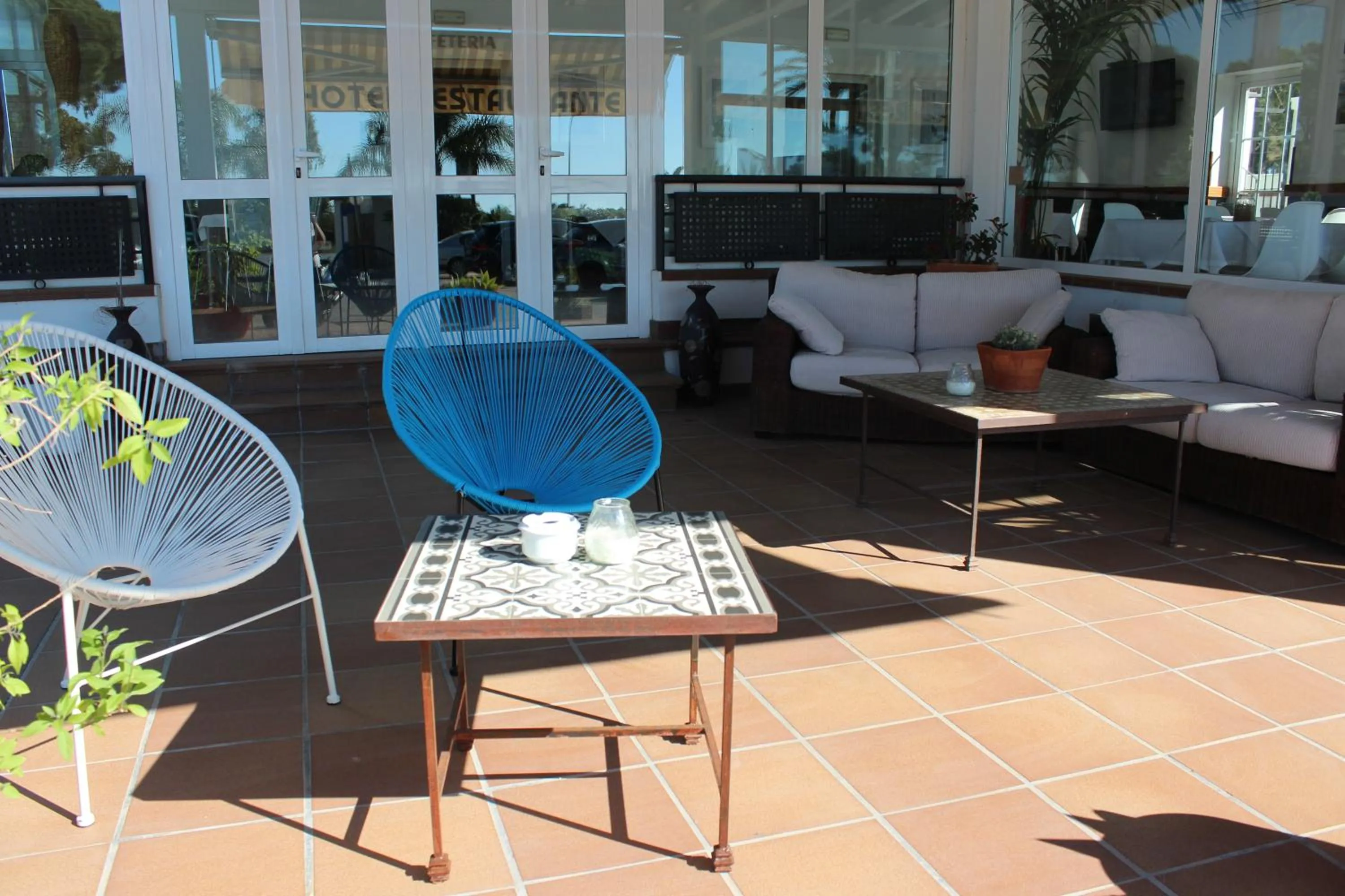 Restaurant/places to eat in Hotel Marisma Sancti Petri