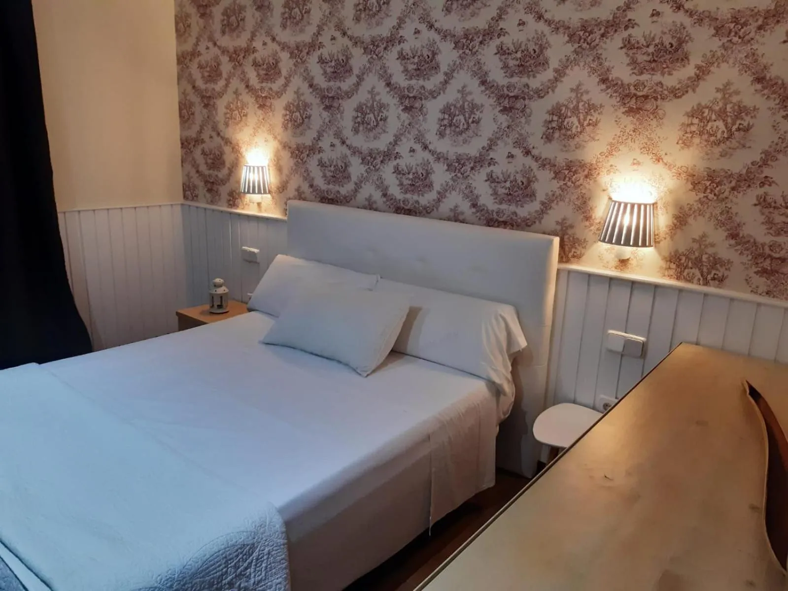 Bed in Hotel Marisma Sancti Petri