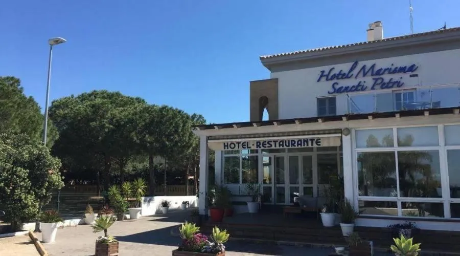 Property building in Hotel Marisma Sancti Petri