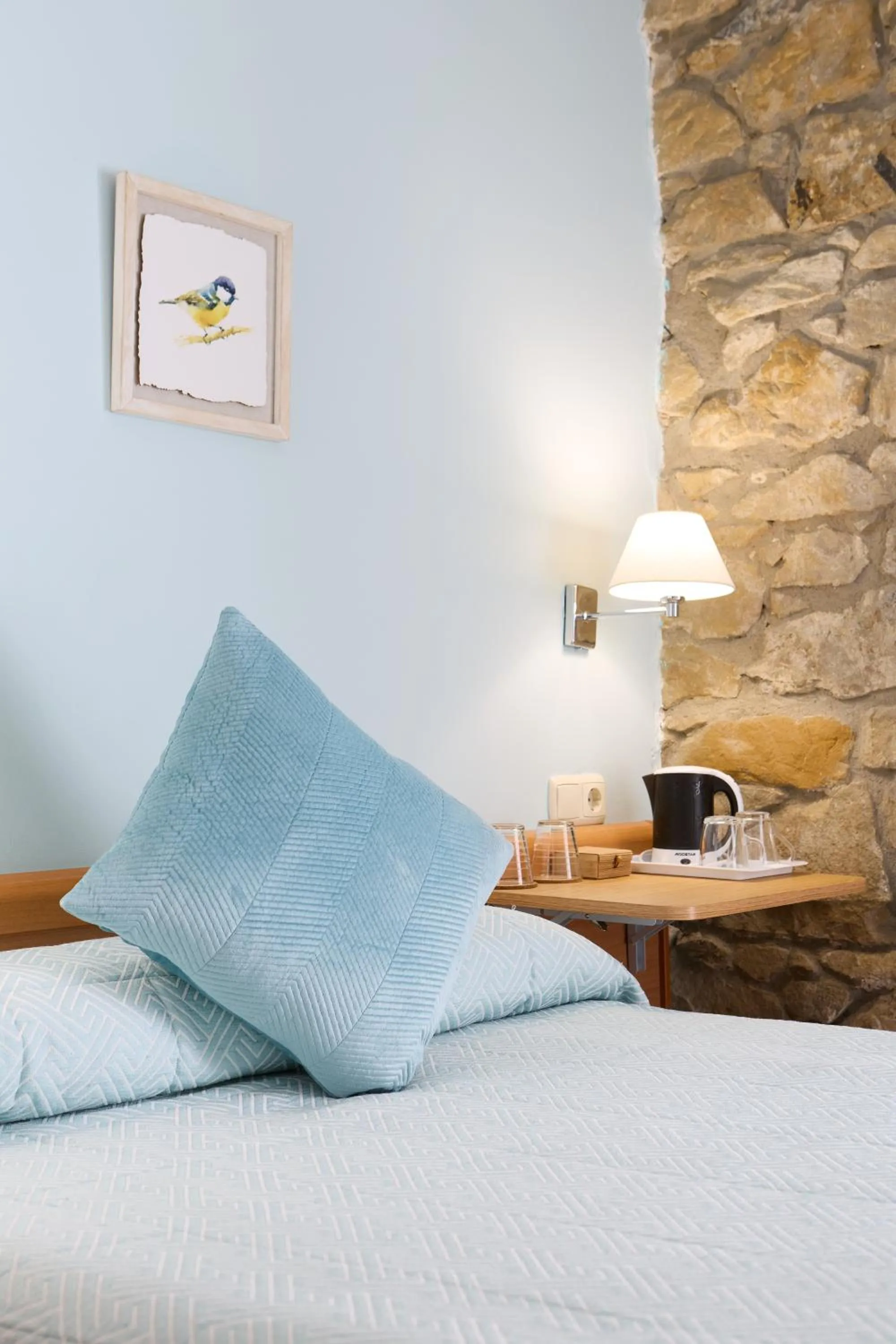 Photo of the whole room, Bed in Pensión Nuevas Artes