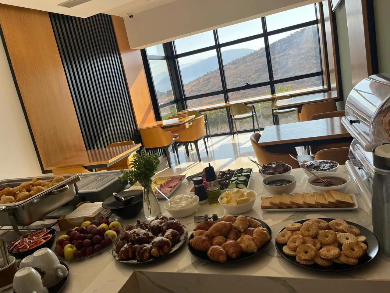 Breakfast in Inada Hotel Ksamil