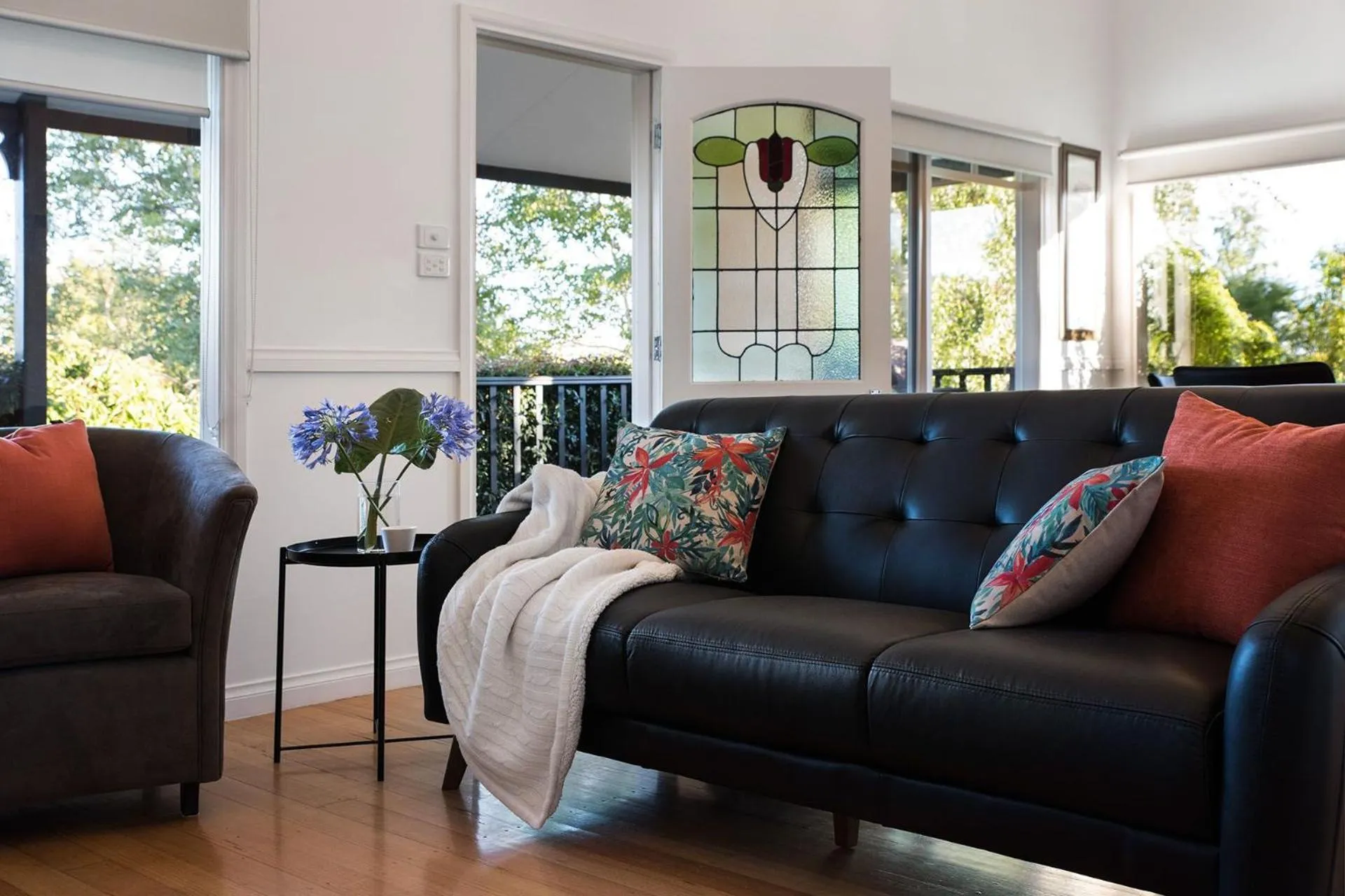 Aggies Way - dog friendly with panoramic views