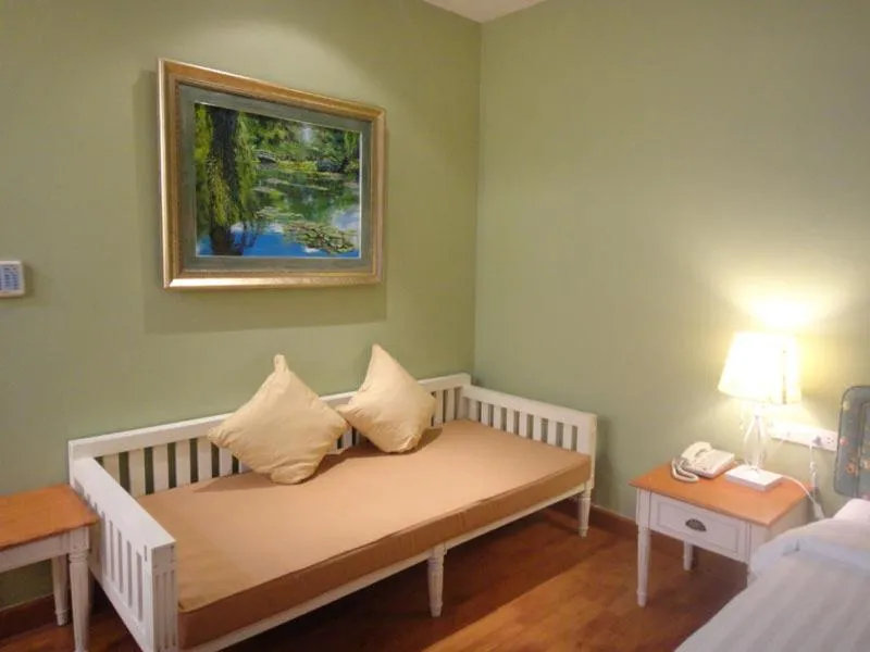 Bed in Kensington English Garden Resort Khaoyai