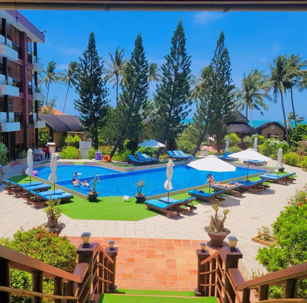 Little Muine Cottages Resort