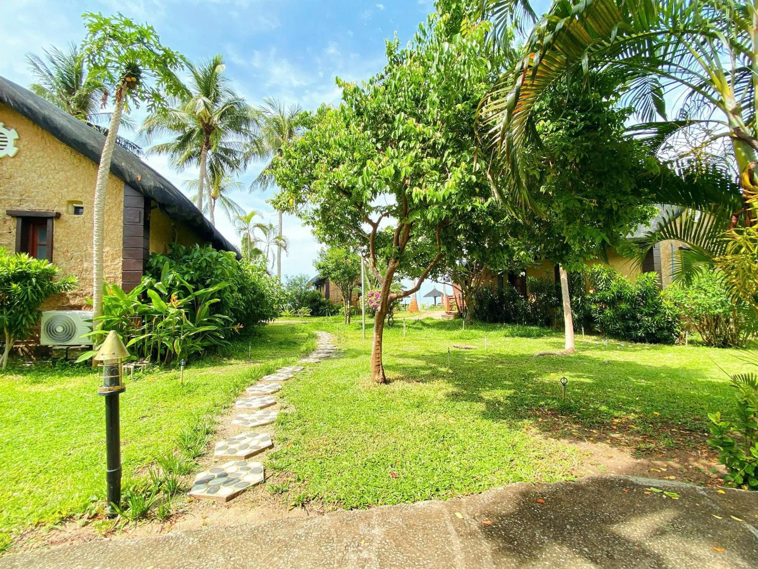 Garden in Little Muine Cottages Resort