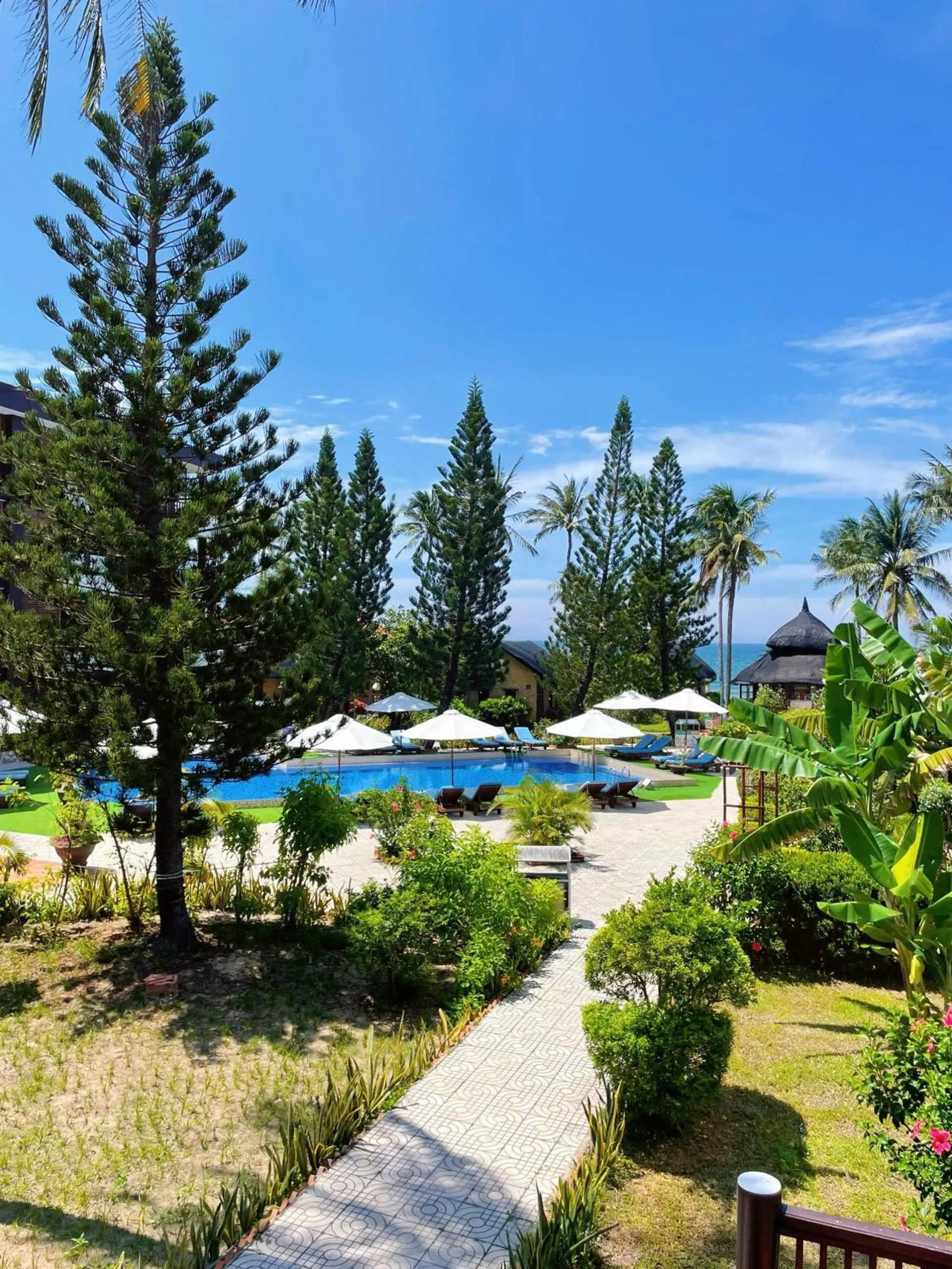 Little Muine Cottages Resort