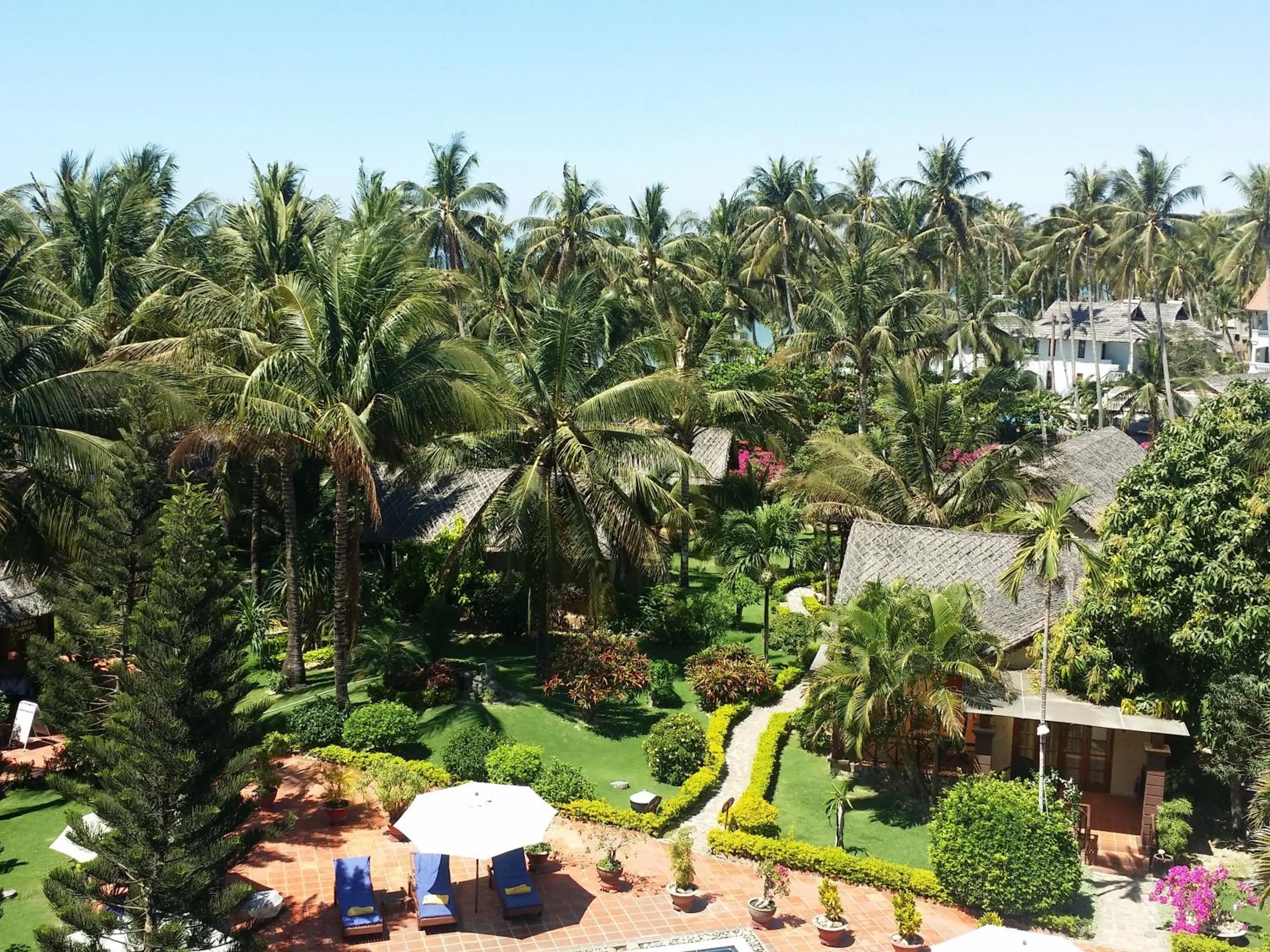 Day in Little Muine Cottages Resort