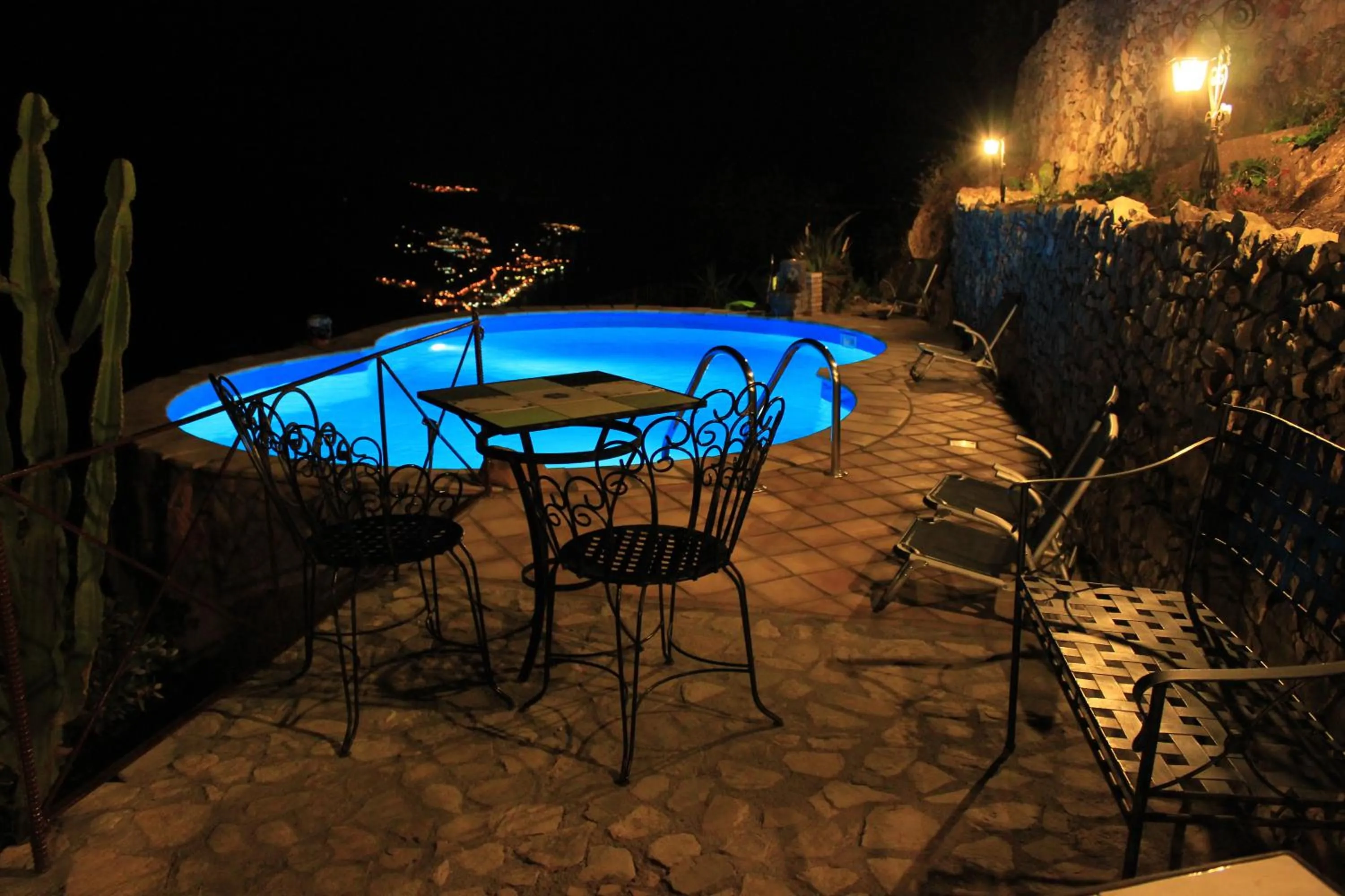 Swimming pool in Villa Almoezia Charming B&B