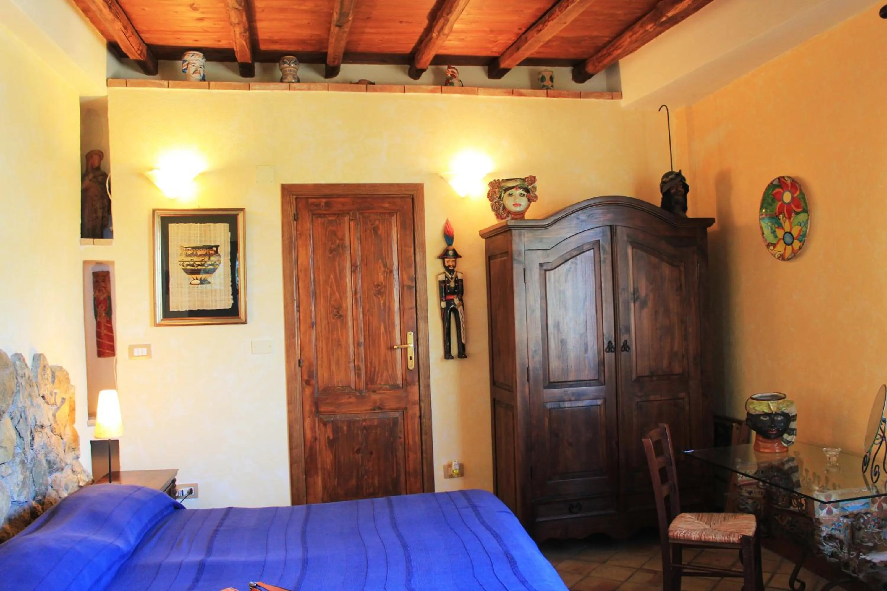 Photo of the whole room, Bed in Villa Almoezia Charming B&B