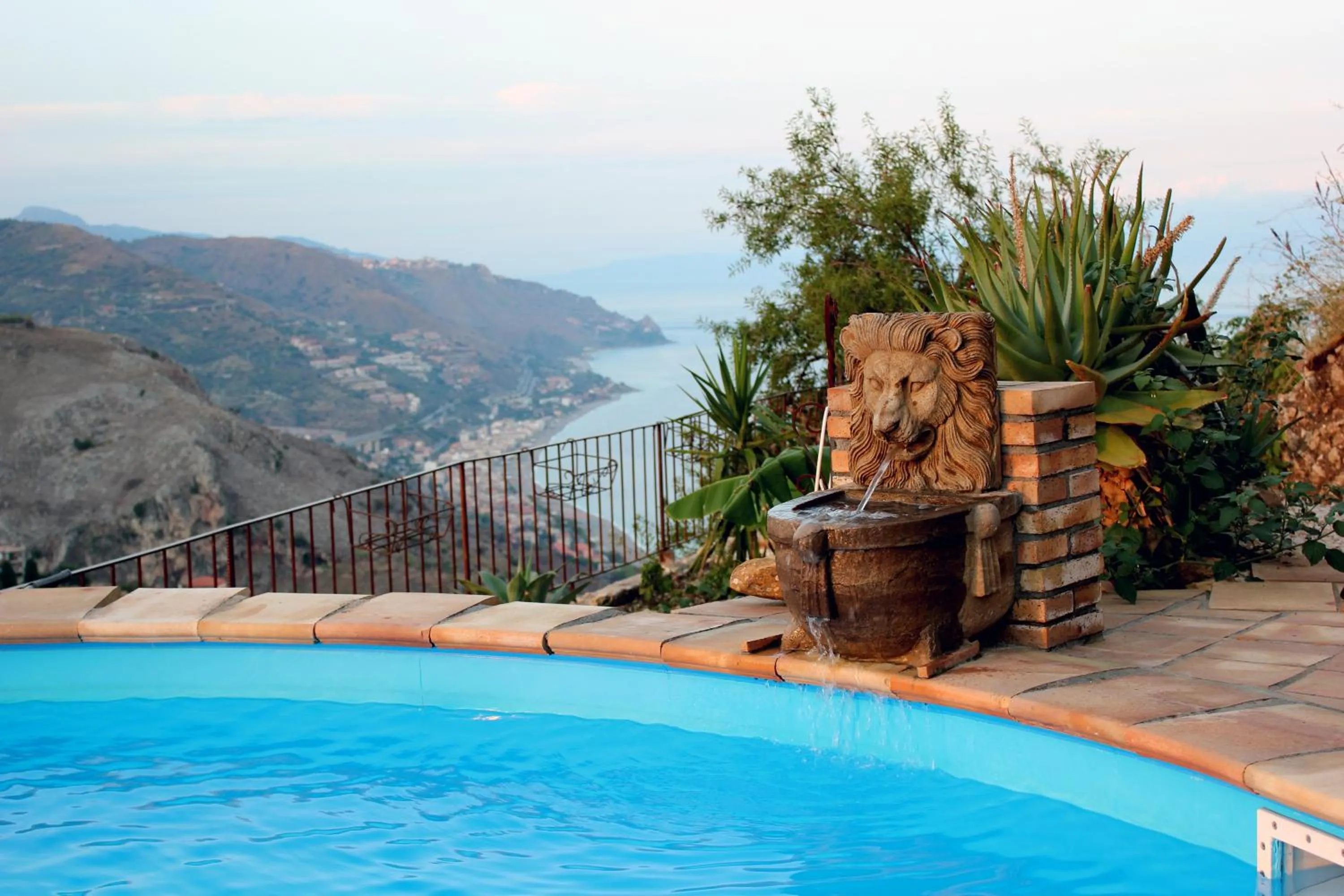 Swimming pool in Villa Almoezia Charming B&B