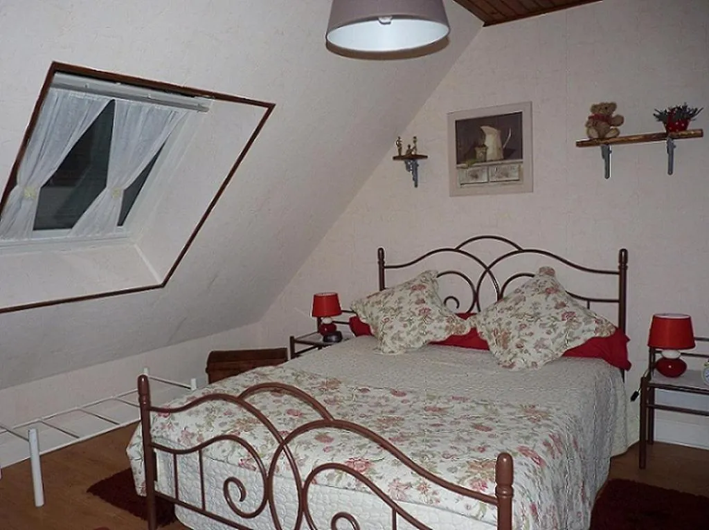 Bed in La Trémière