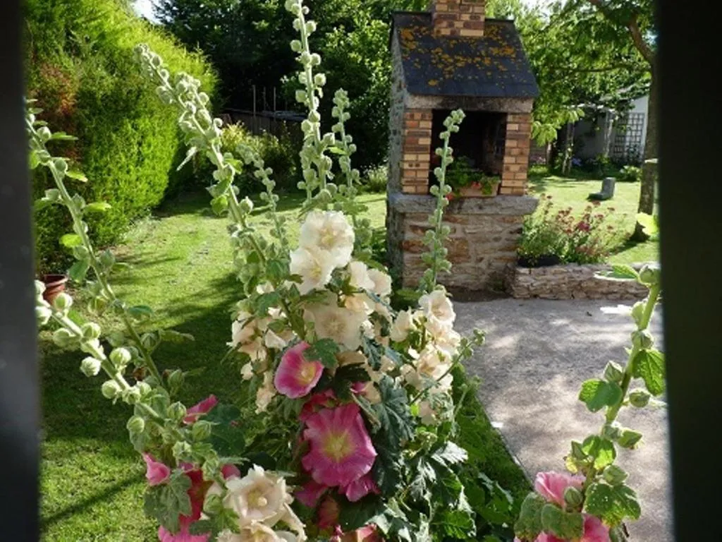 Garden in La Trémière
