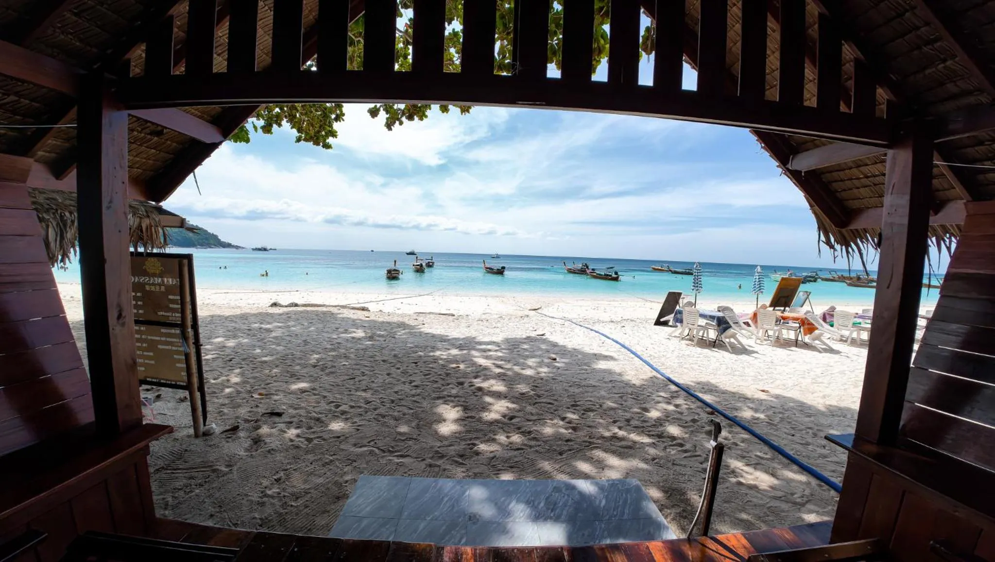 Forra Pattaya Sea View Bungalow