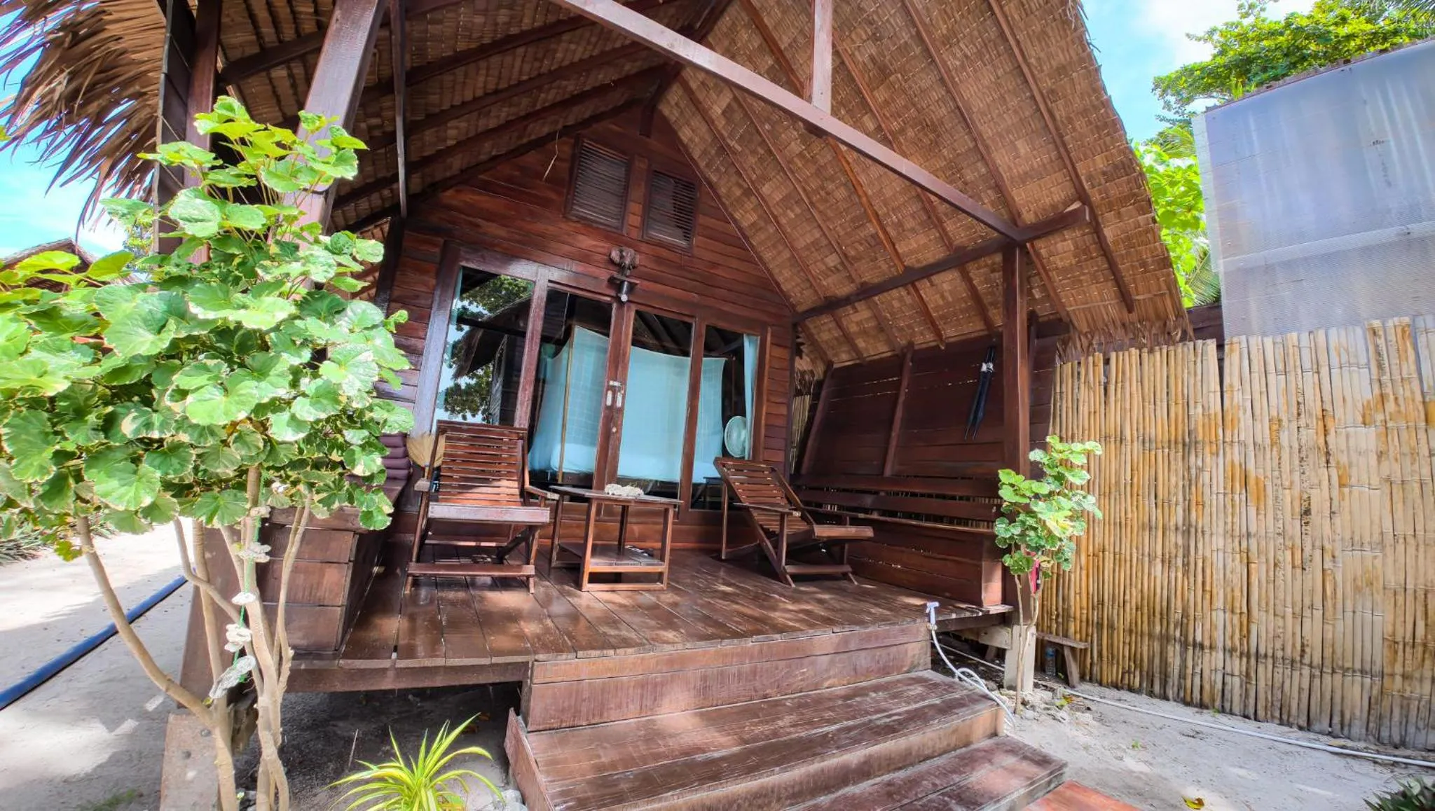 Forra Pattaya Sea View Bungalow