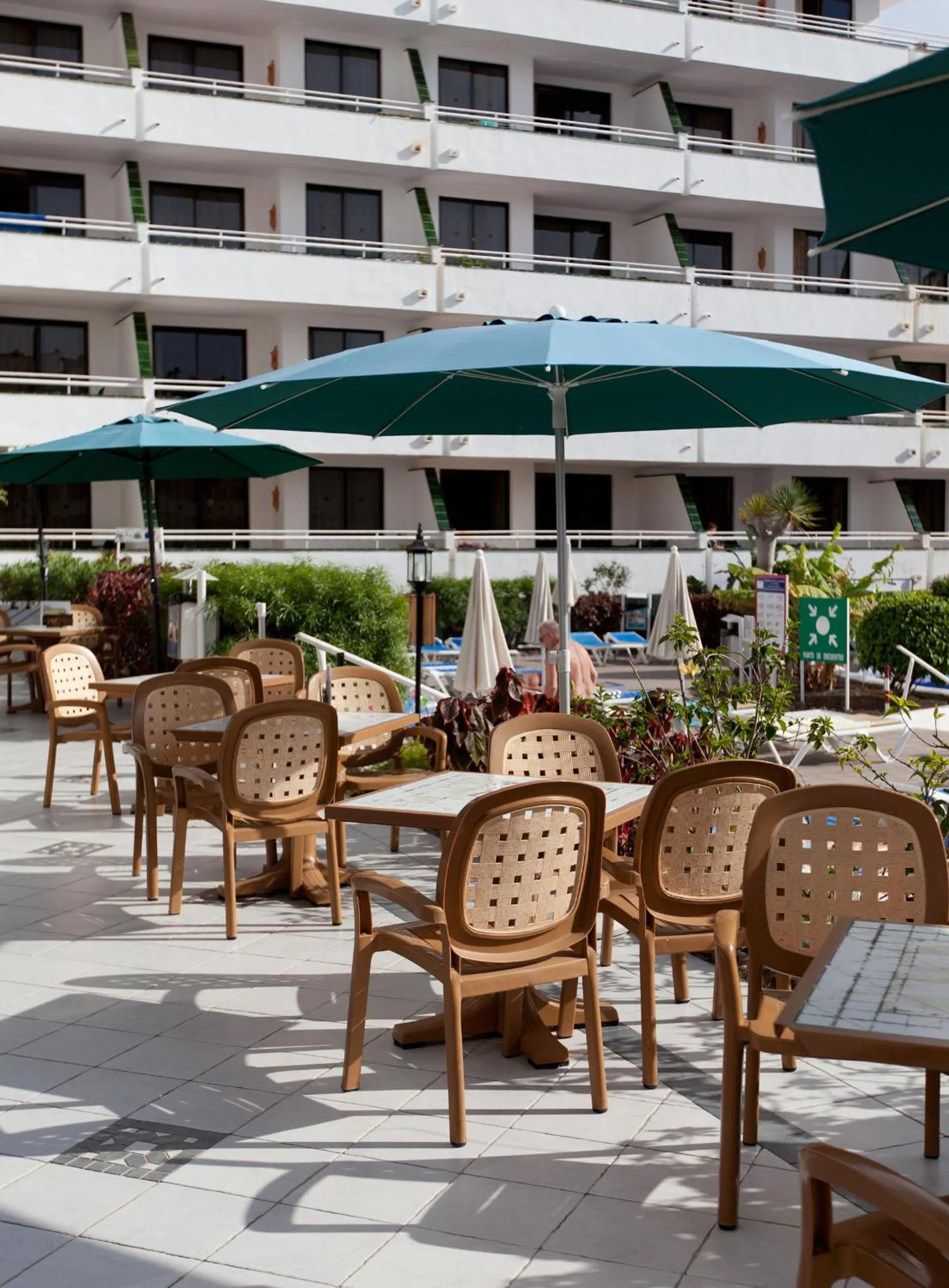 Restaurant/places to eat in Hotel-Apartamentos Andorra