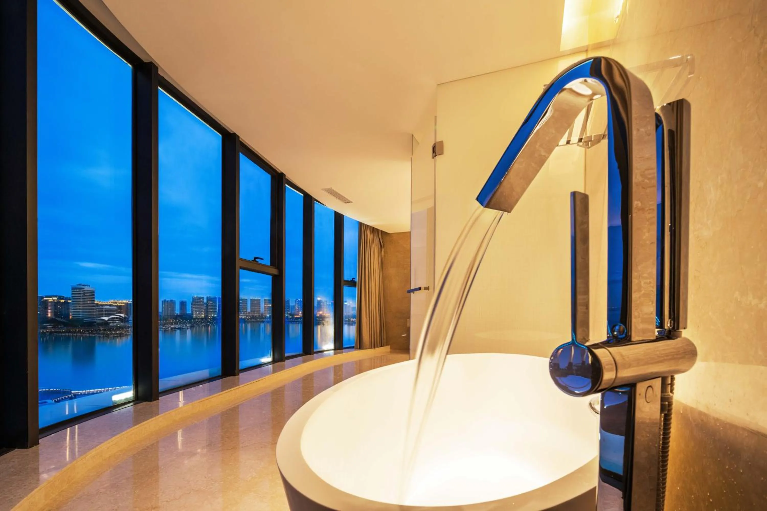 Bathroom in Wyndham Grand Plaza Royale Yuzhou Xiamen Wuyuan Bay