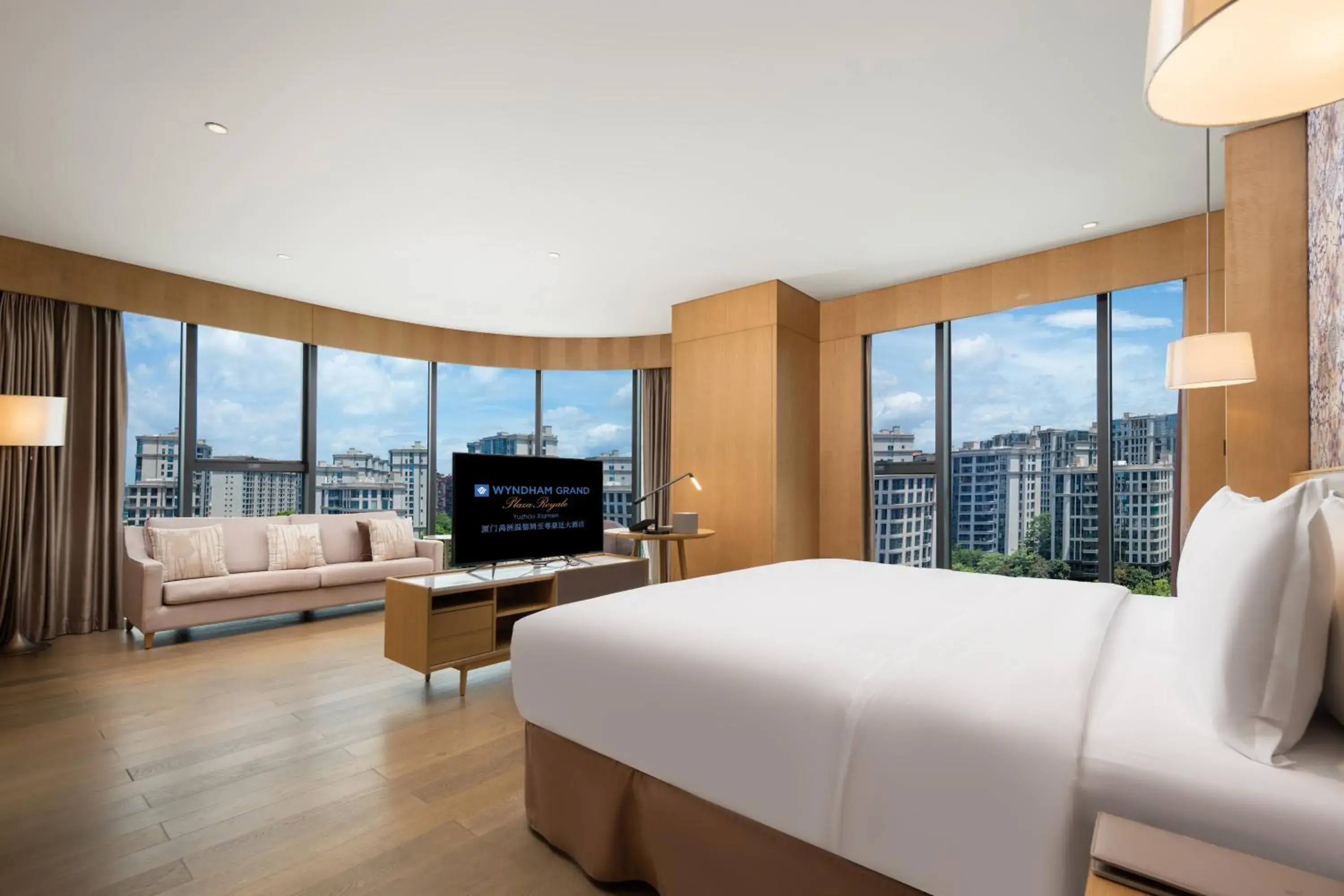 Apartment Sea View King Room in Wyndham Grand Plaza Royale Yuzhou Xiamen Wuyuan Bay Apartment Sea View King Room in Wyndham Grand Plaza Royale Yuzhou Xiamen Wuyuan Bay