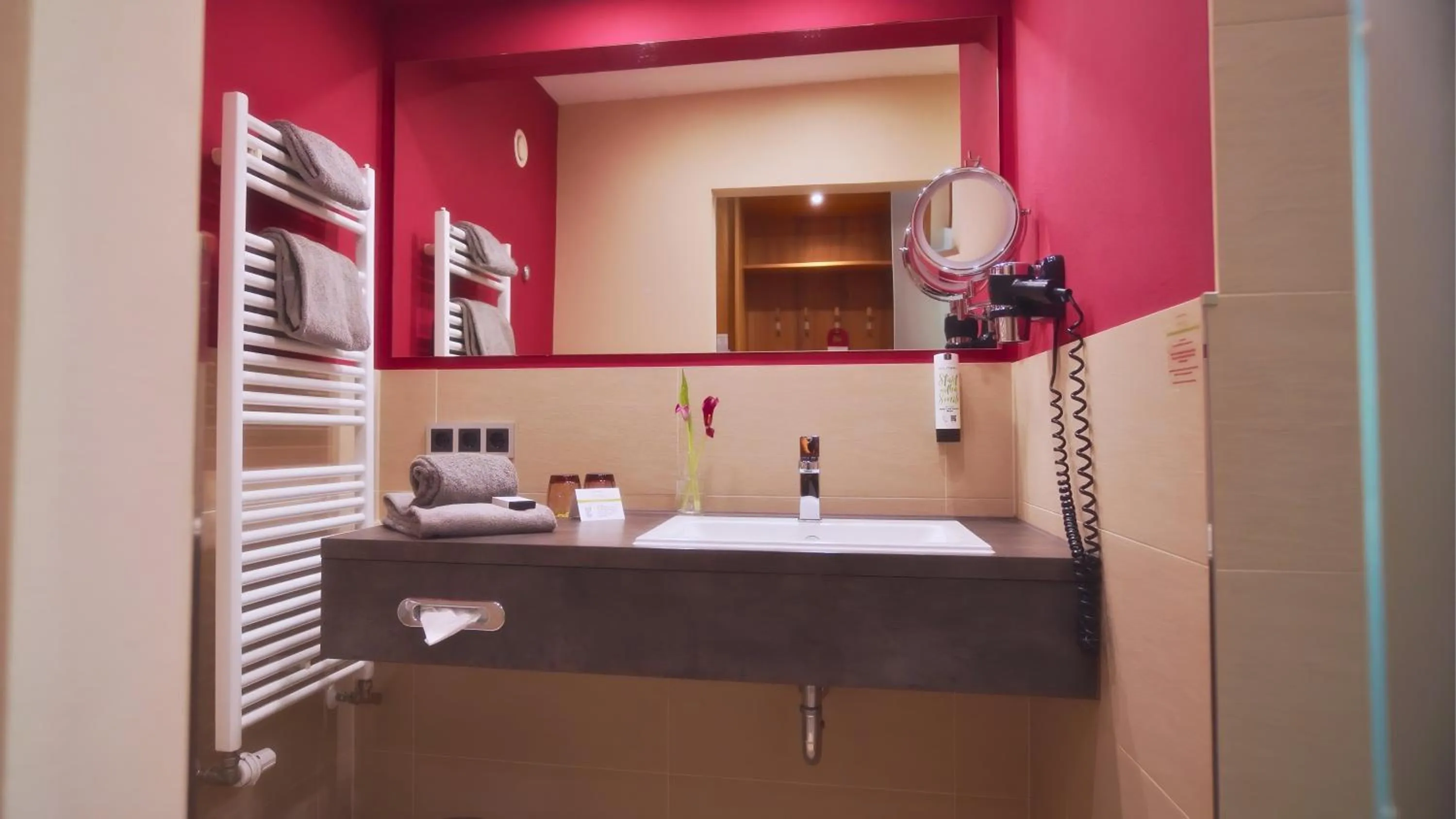 Bathroom in Hotel Raphael im Allgäu