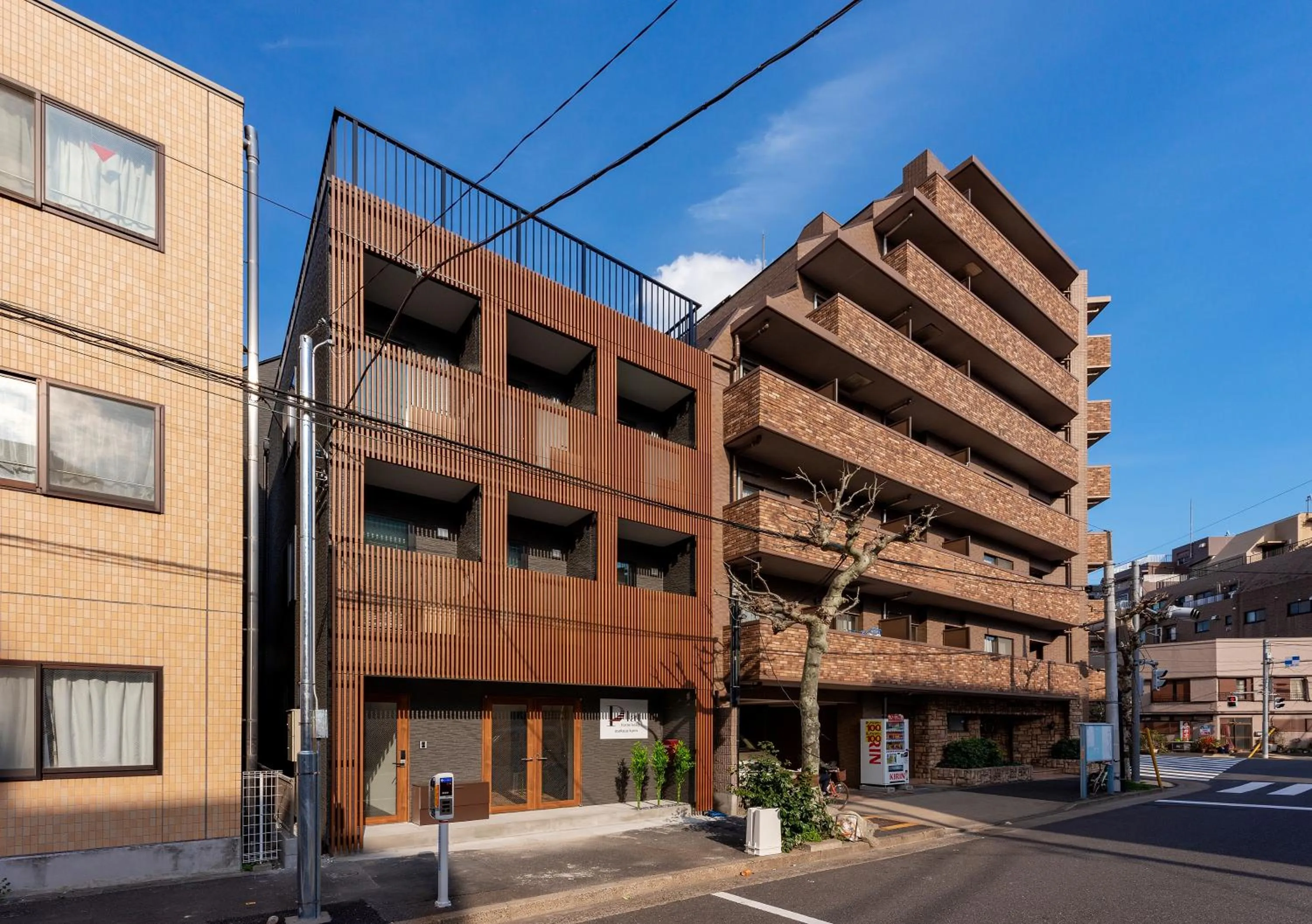 Property building in plat hostel keikyu asakusa karin