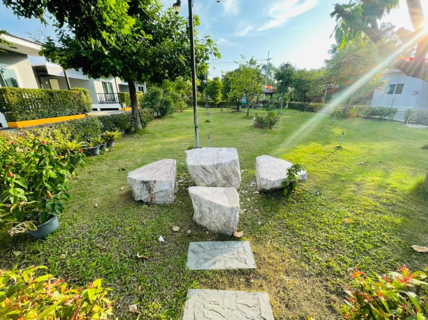 Seating area in Baan Ruay Suk Resort, Lopburi