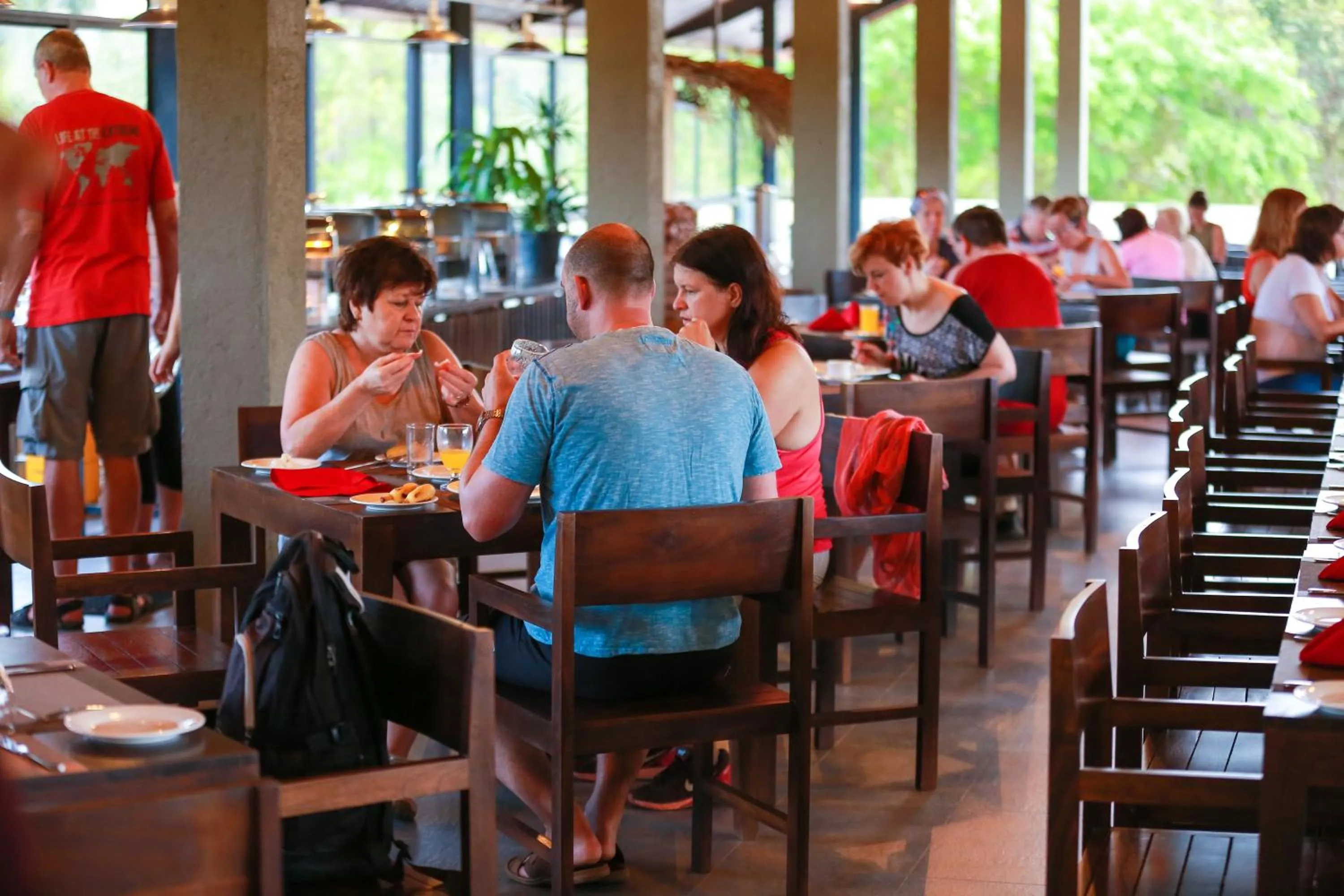 Tropical Life Resort and Spa