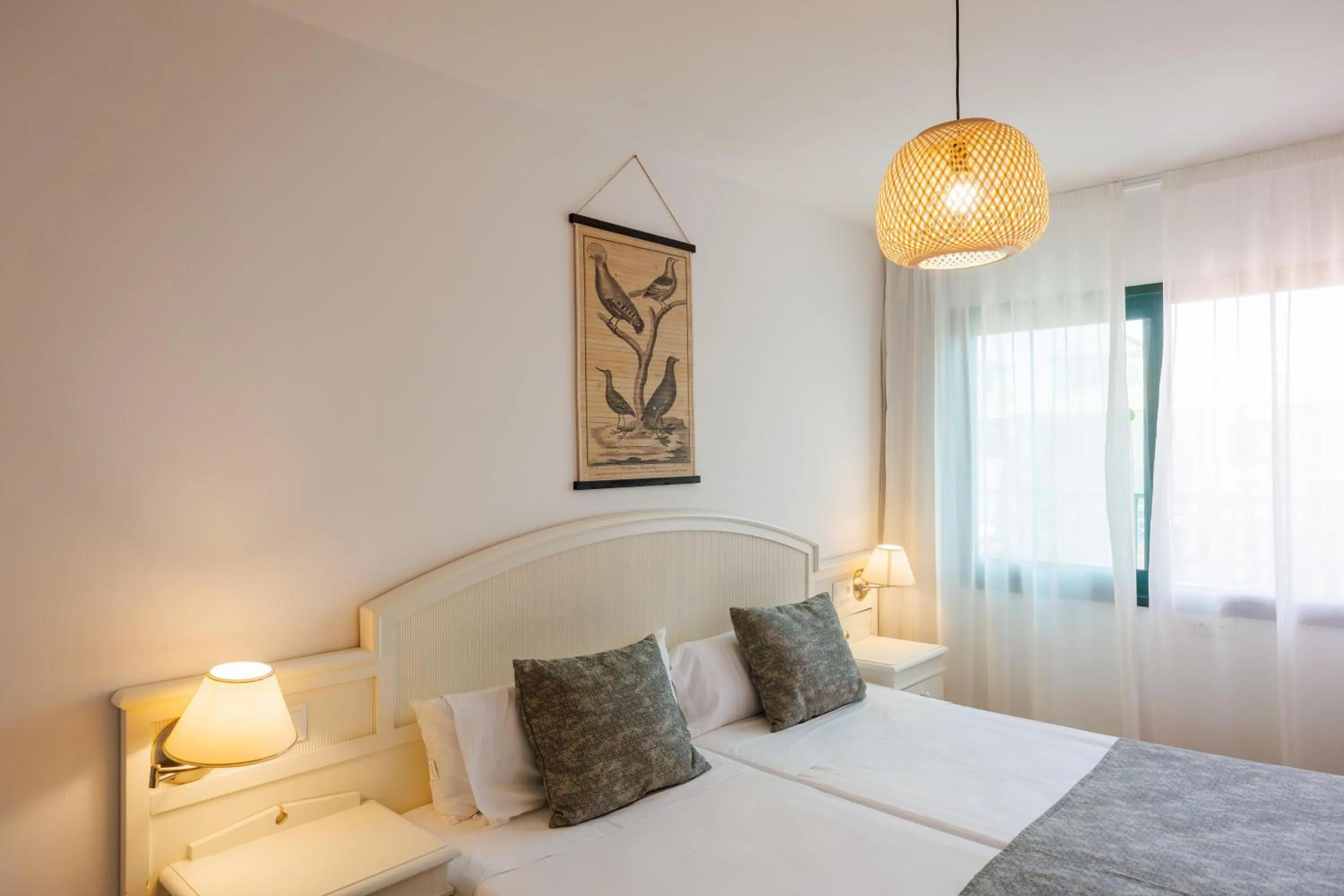 Photo of the whole room, Bed in BLUESEA Aloe Corralejo