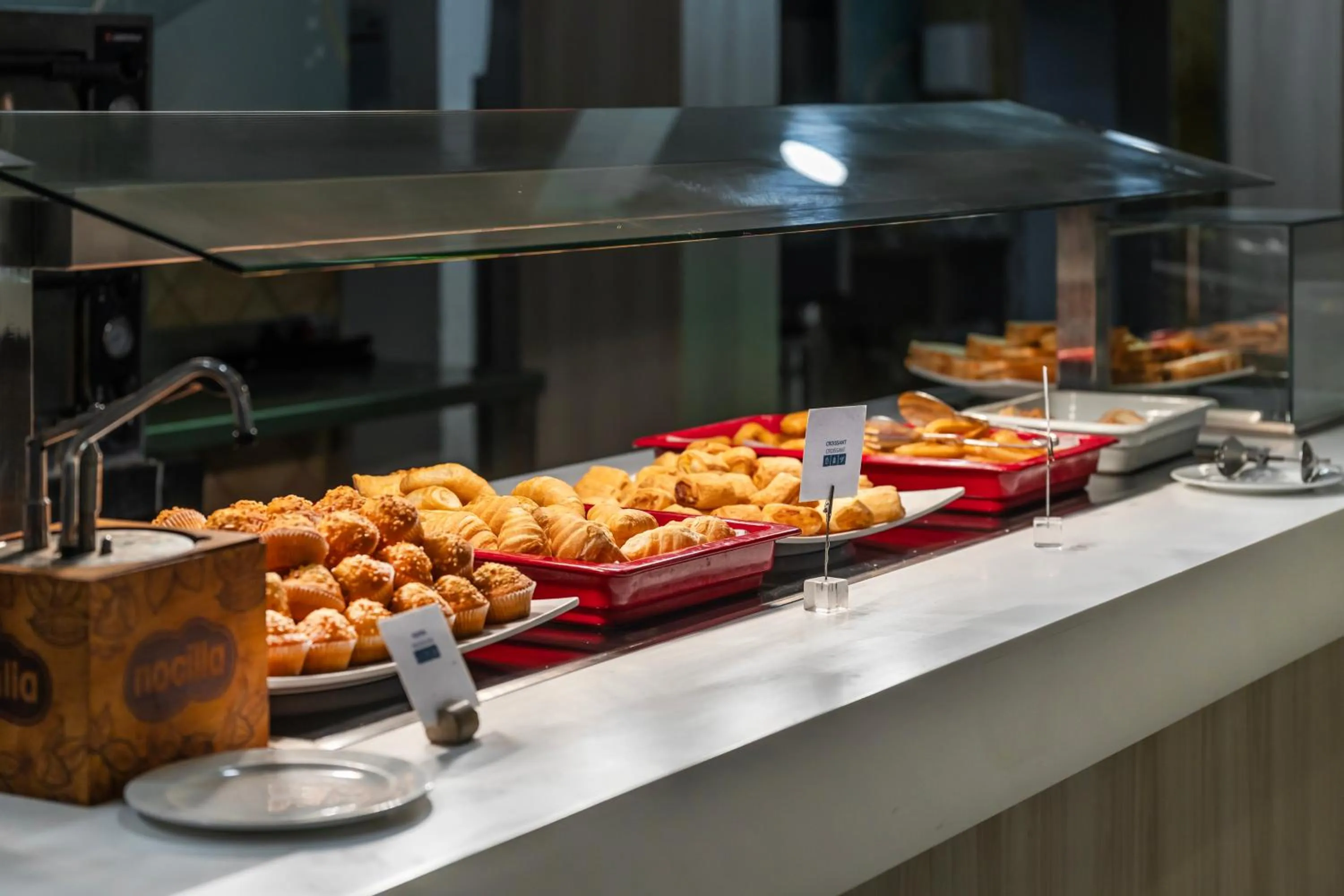 Buffet breakfast in Labranda Aloe Club