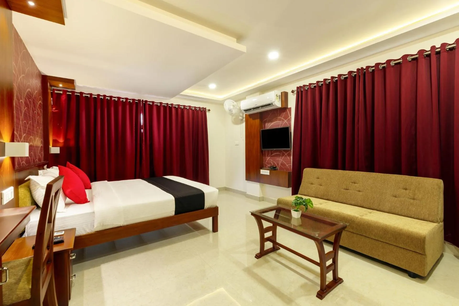 Photo of the whole room, Bed in Burooj Hotel