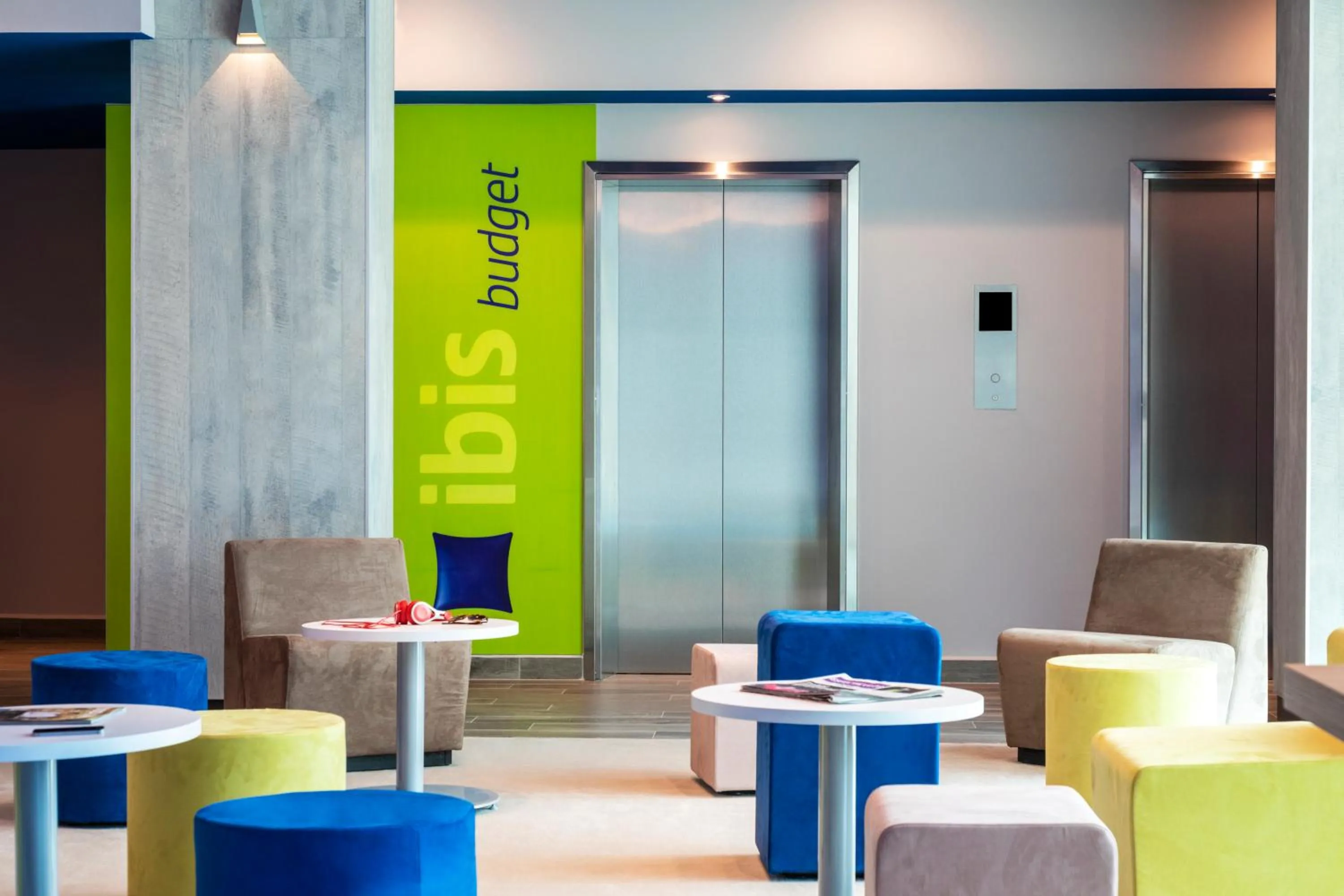 Lobby or reception in ibis budget Aguascalientes Norte