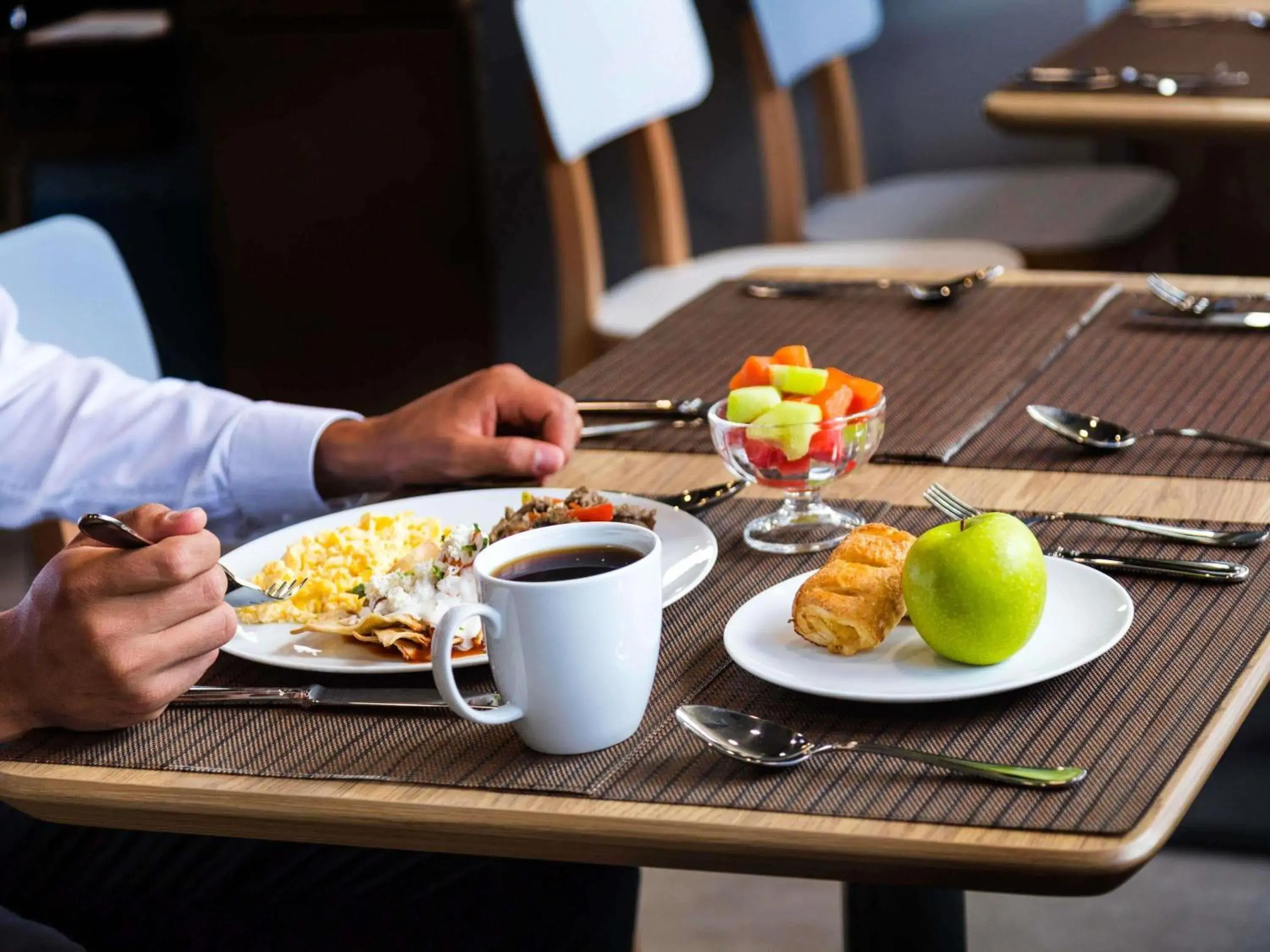 Restaurant/places to eat in ibis Tijuana Restaurant/places to eat in ibis Tijuana