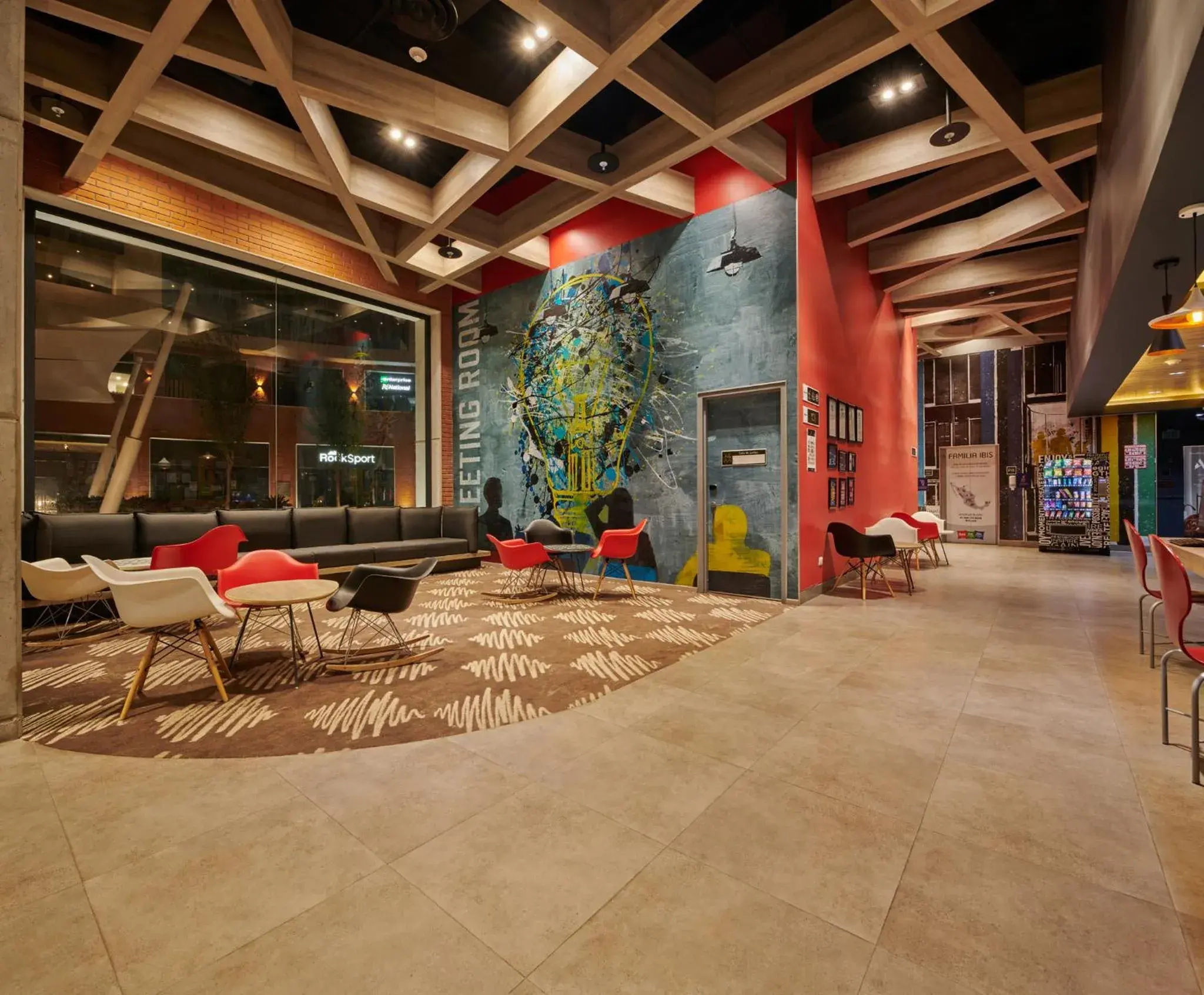 Property building in Ibis Torreon Property building in Ibis Torreon