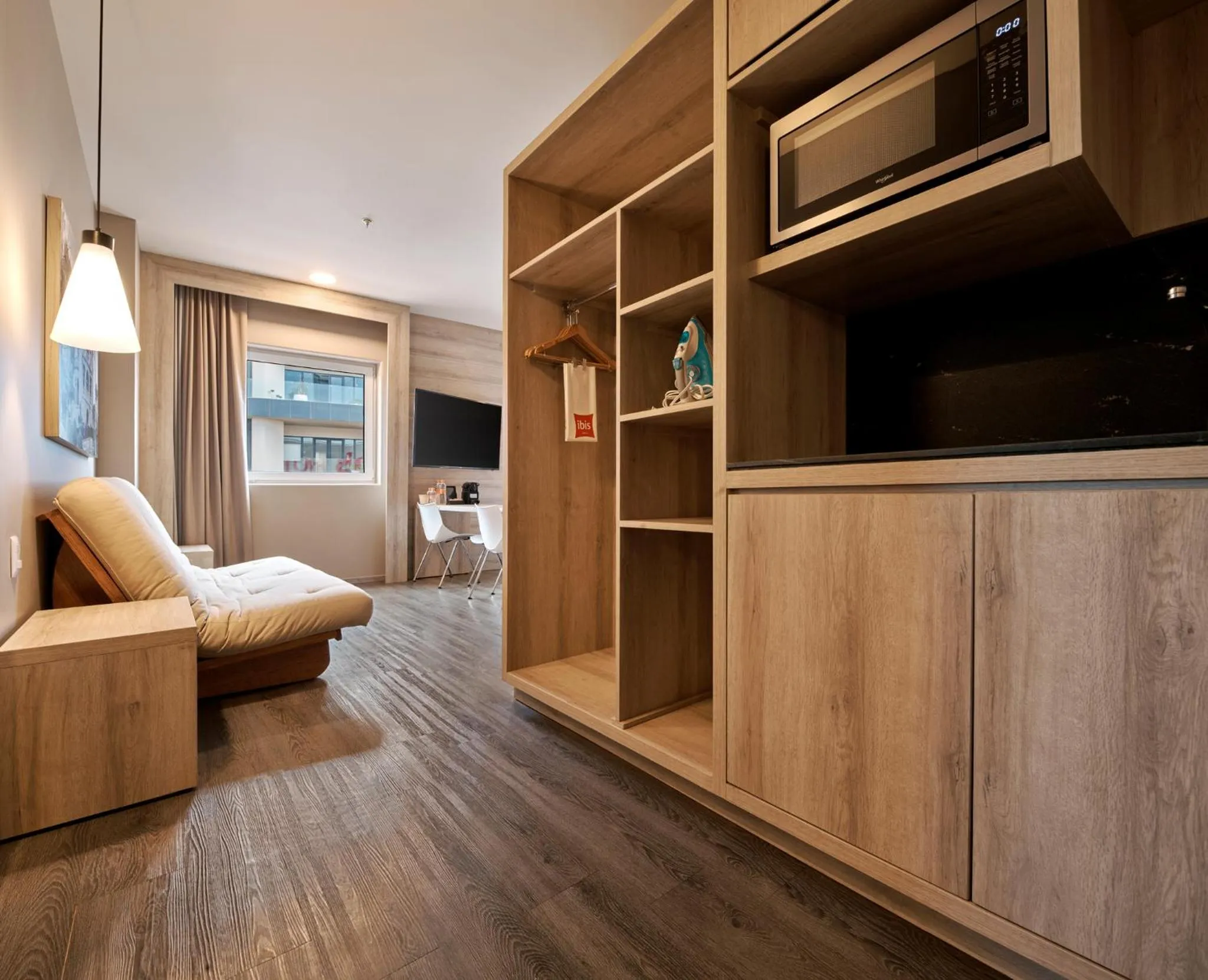 Bedroom, Bed in Ibis Torreon