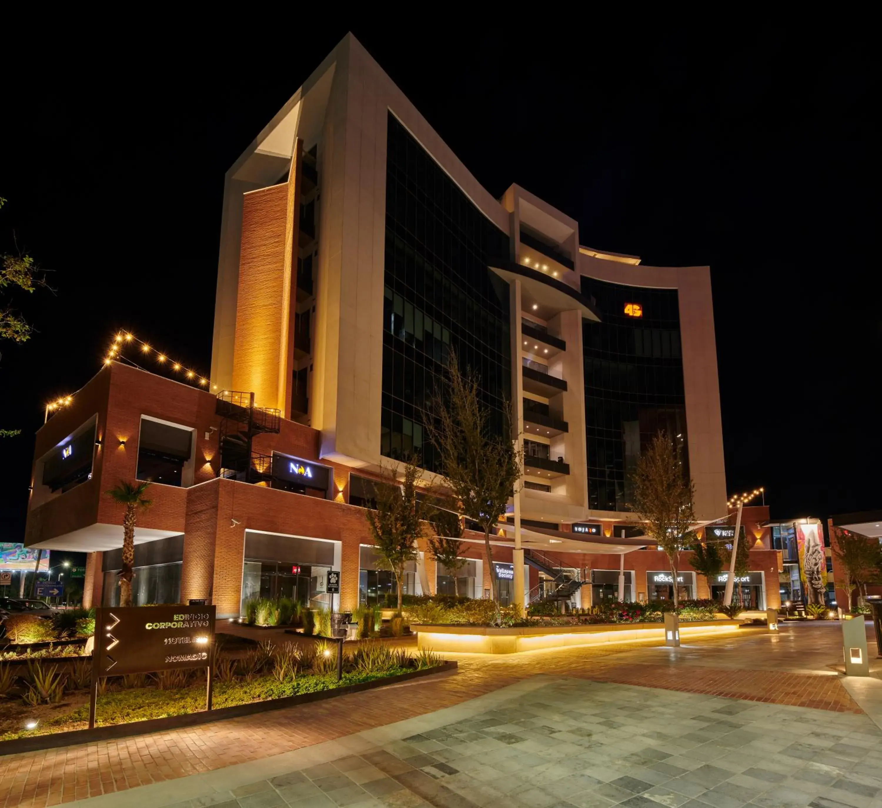Property building in Ibis Torreon Property building in Ibis Torreon