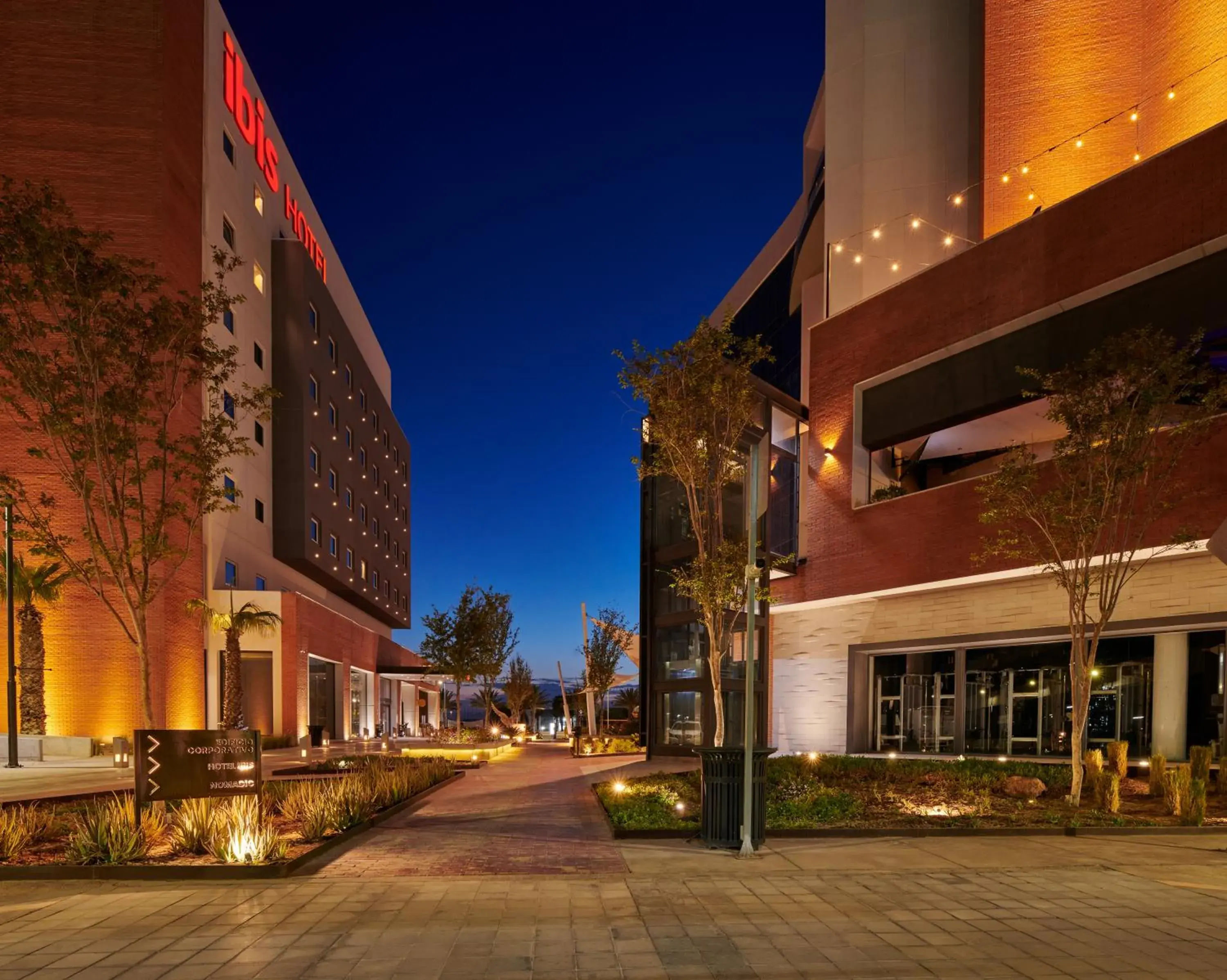 Property building in Ibis Torreon Property building in Ibis Torreon
