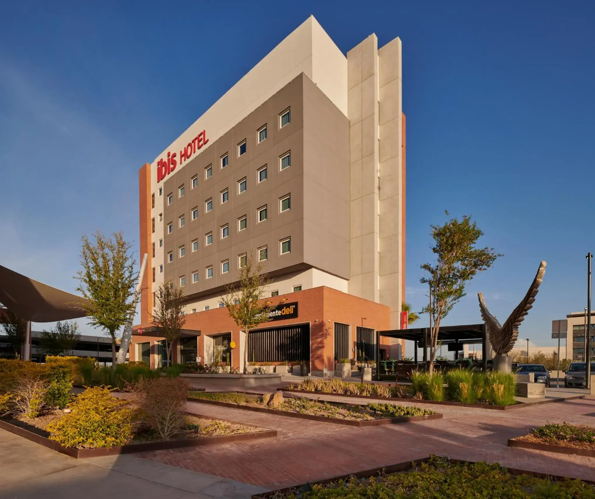 Property building in Ibis Torreon Property building in Ibis Torreon