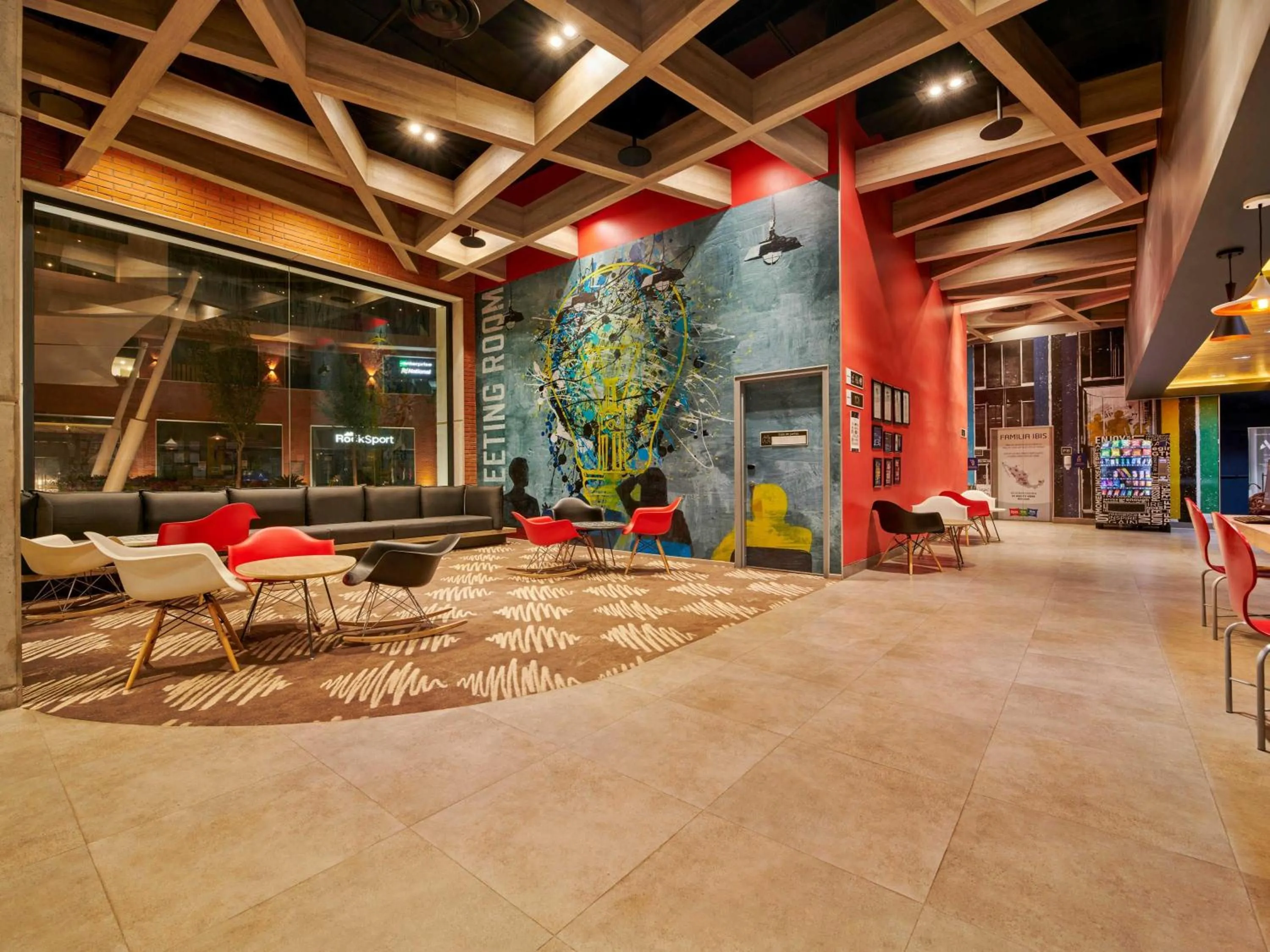 Property building in Ibis Torreon