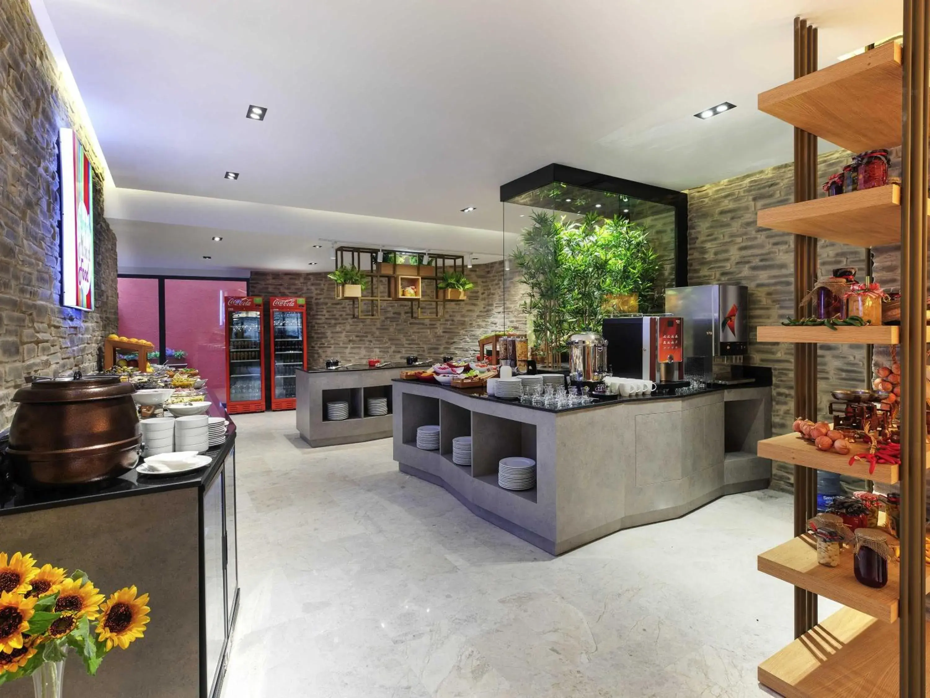 Restaurant/places to eat in Ibis Styles Istanbul Atasehir Restaurant/places to eat in Ibis Styles Istanbul Atasehir
